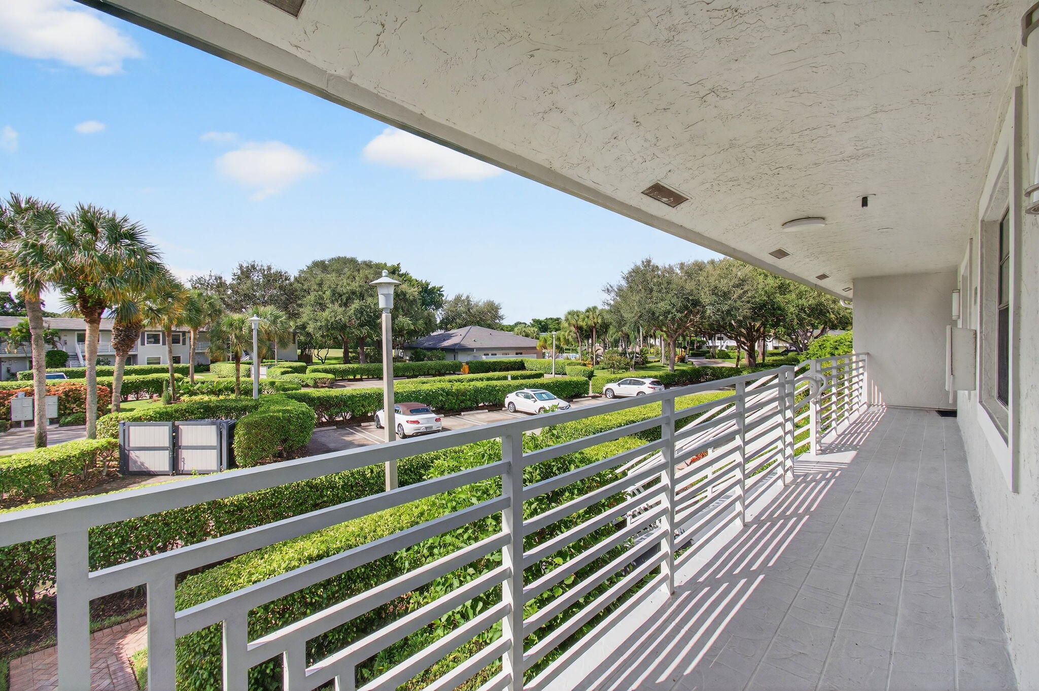 HUNTERS RUN - Residential