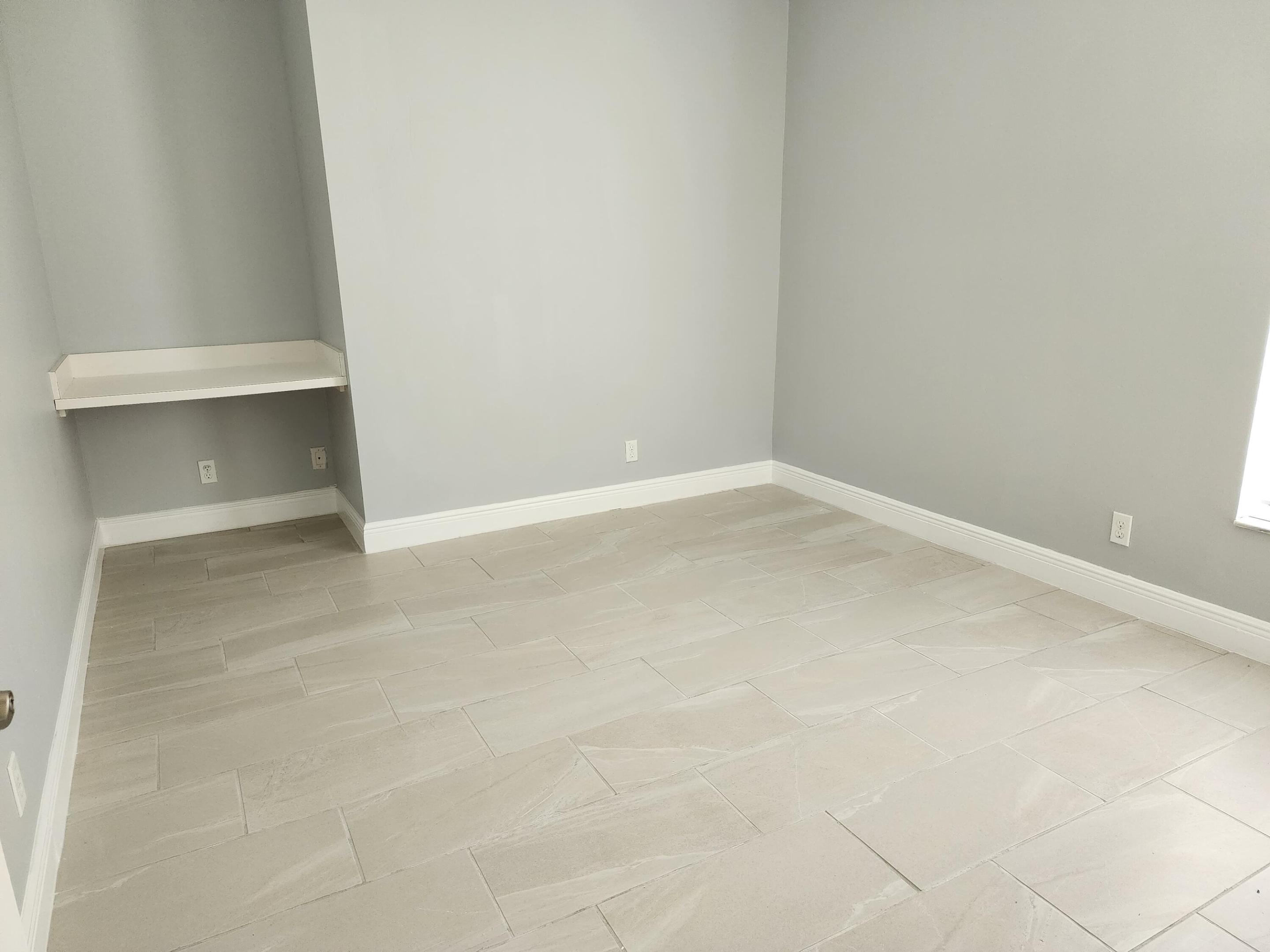 PORT ST LUCIE SECTION 33 - Residential Lease
