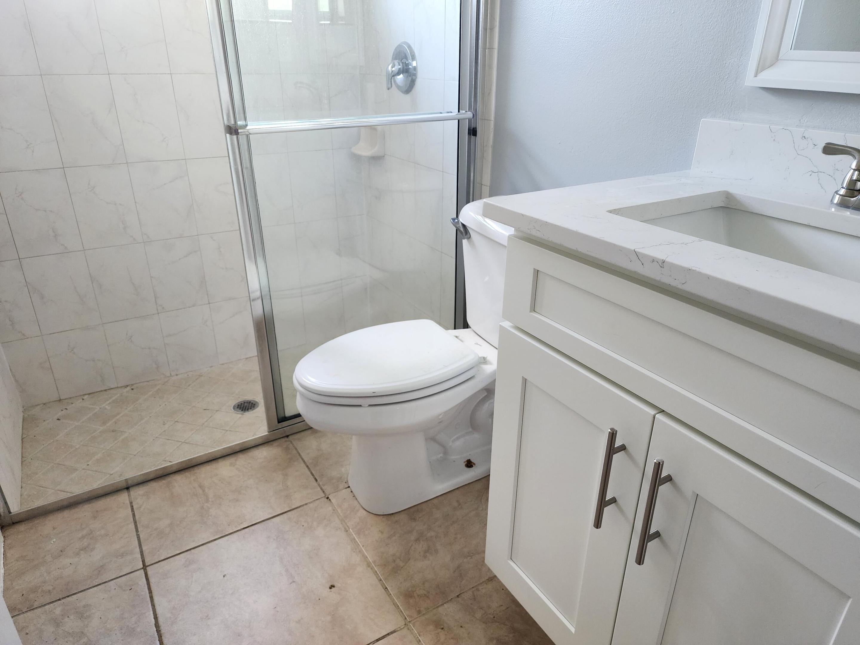 PORT ST LUCIE SECTION 33 - Residential Lease