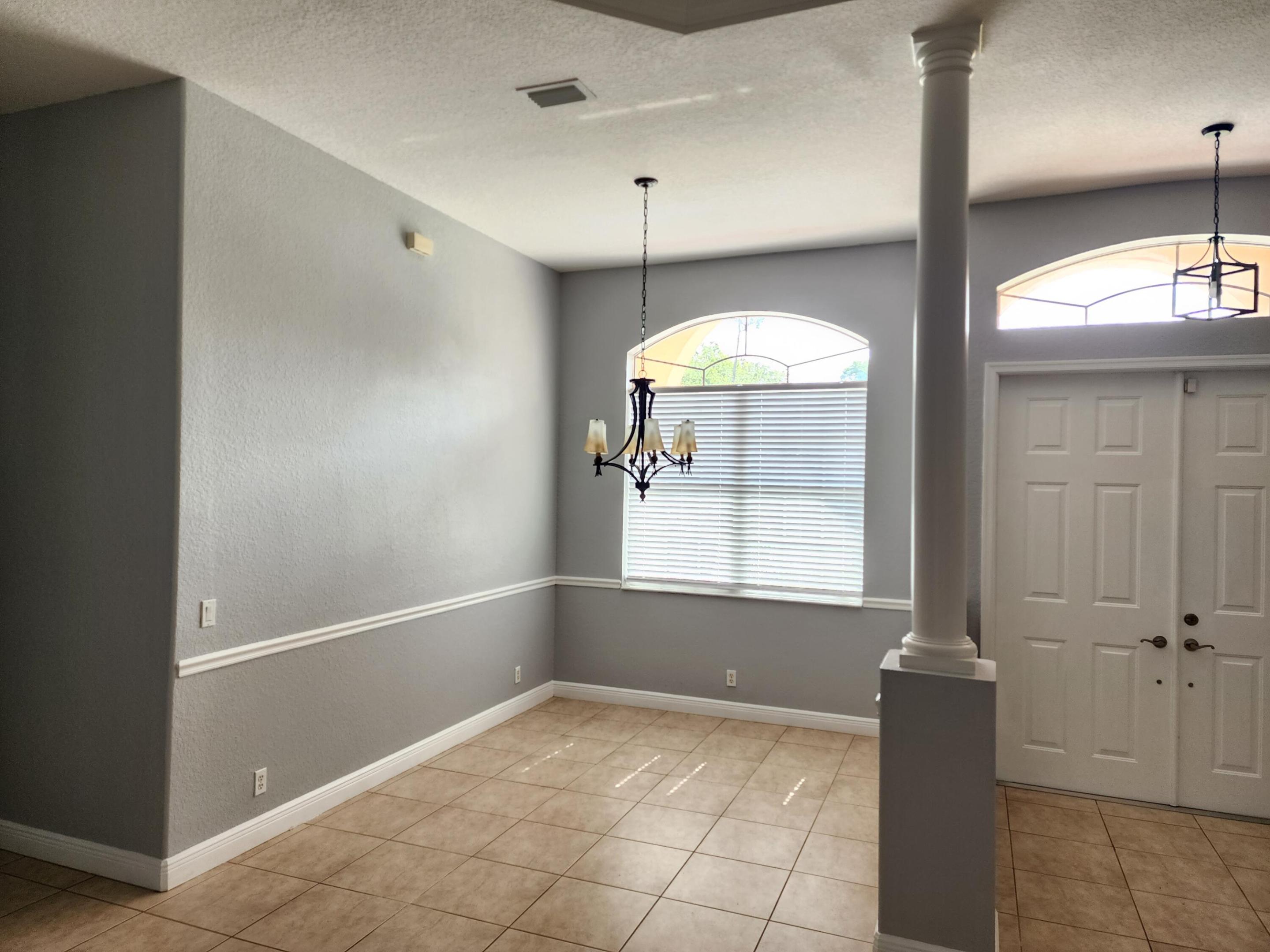 PORT ST LUCIE SECTION 33 - Residential Lease