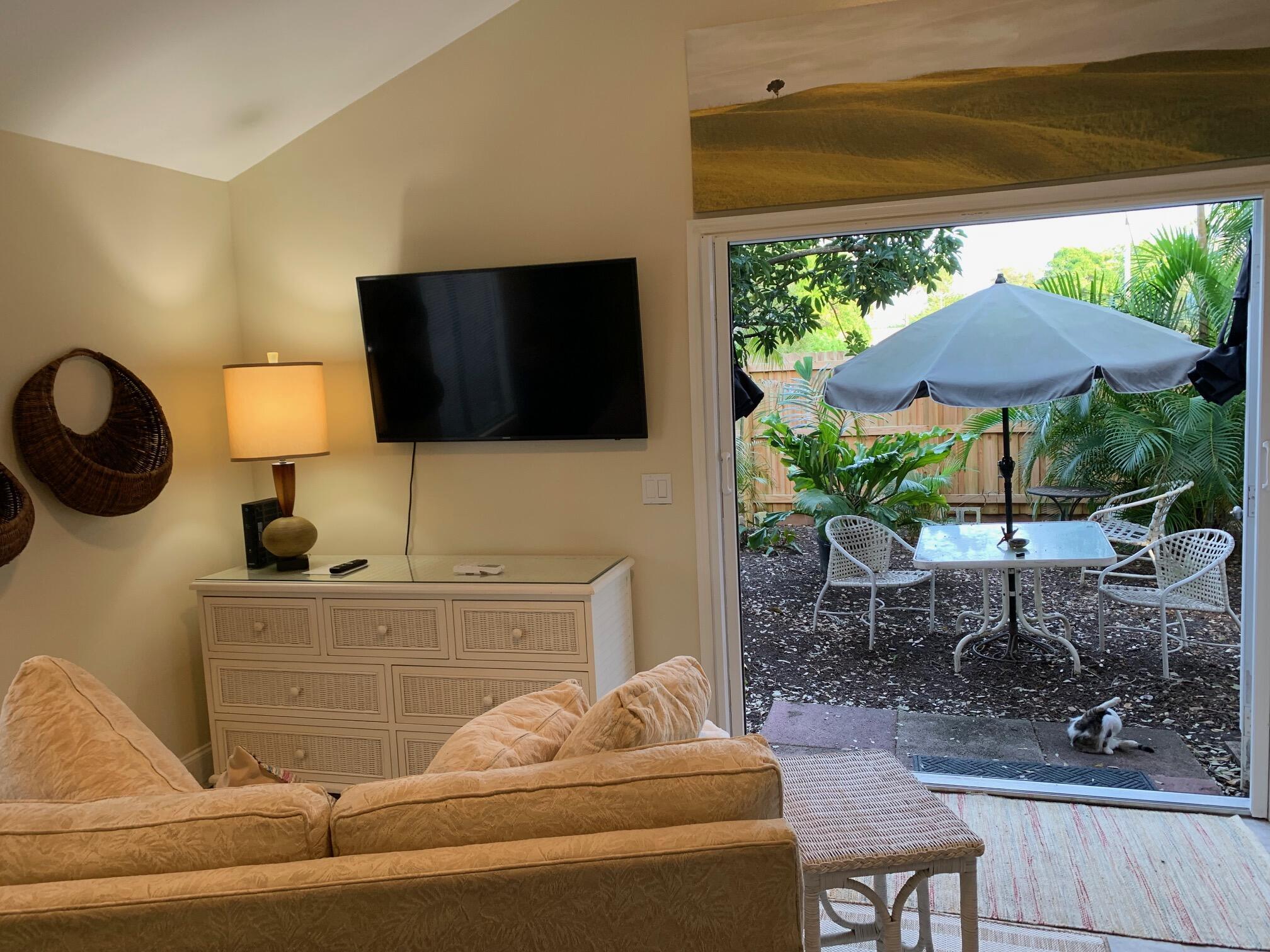 MULBERRY - Residential Lease