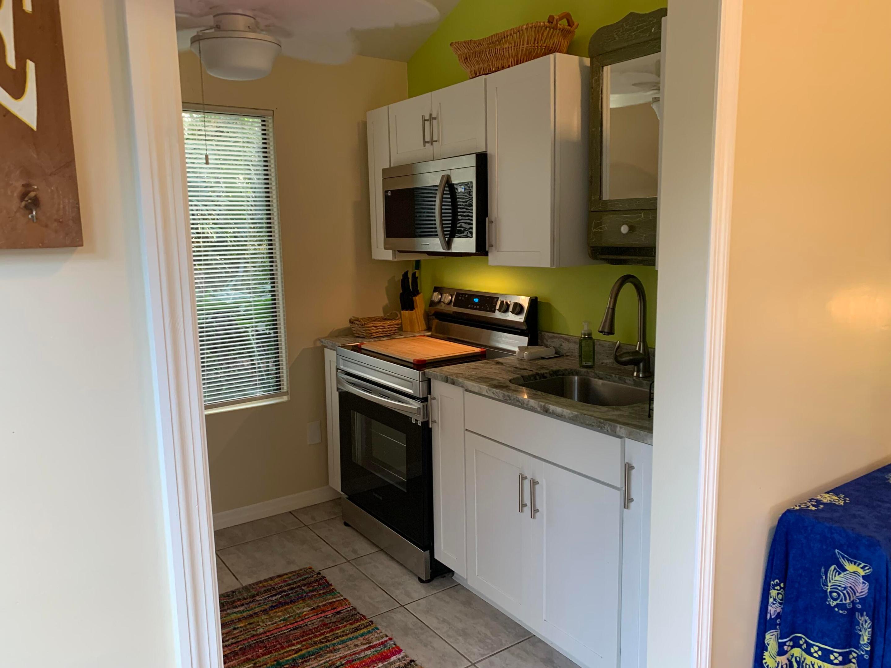 MULBERRY - Residential Lease