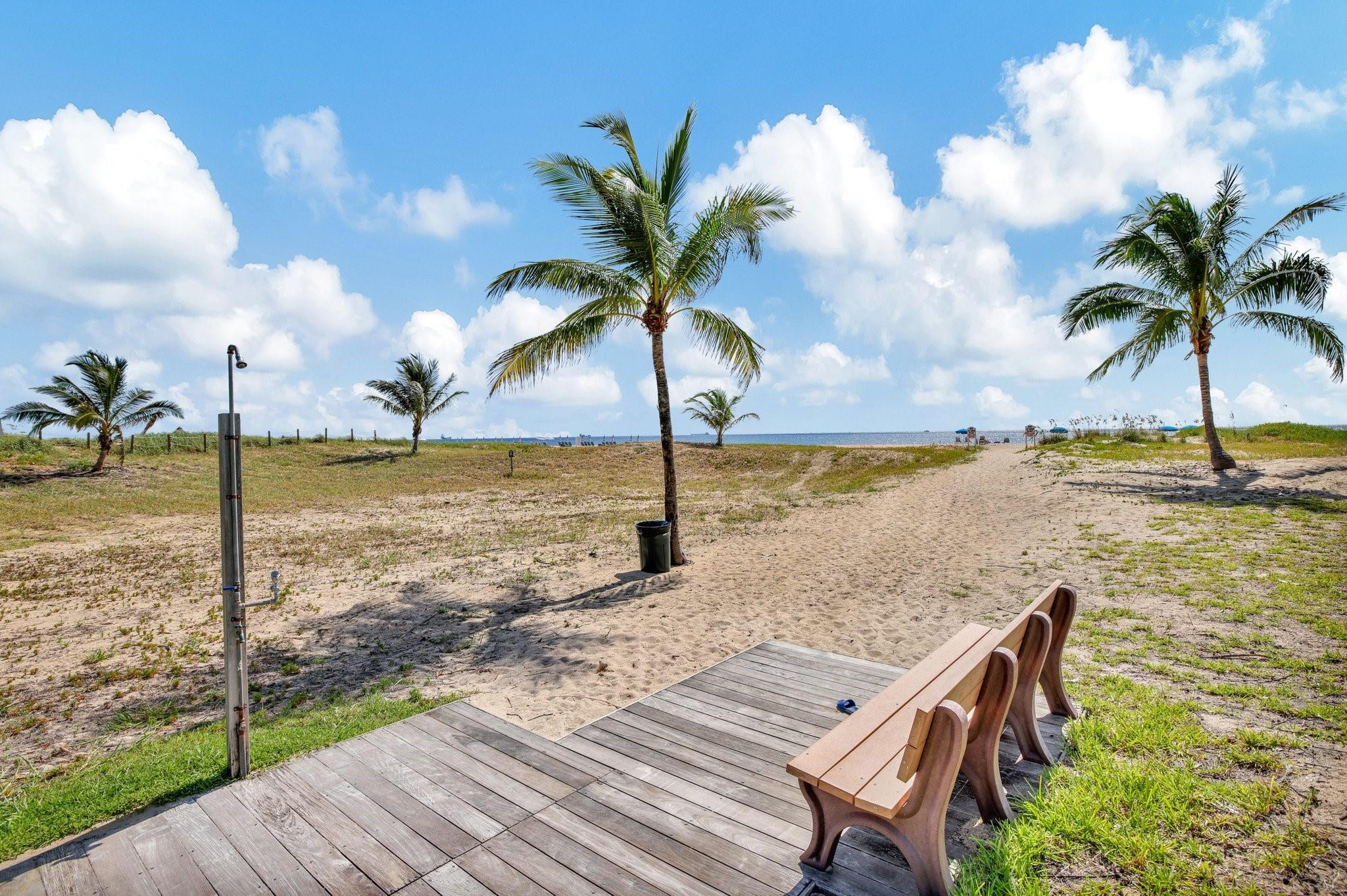 HARBOR BEACH - Residential