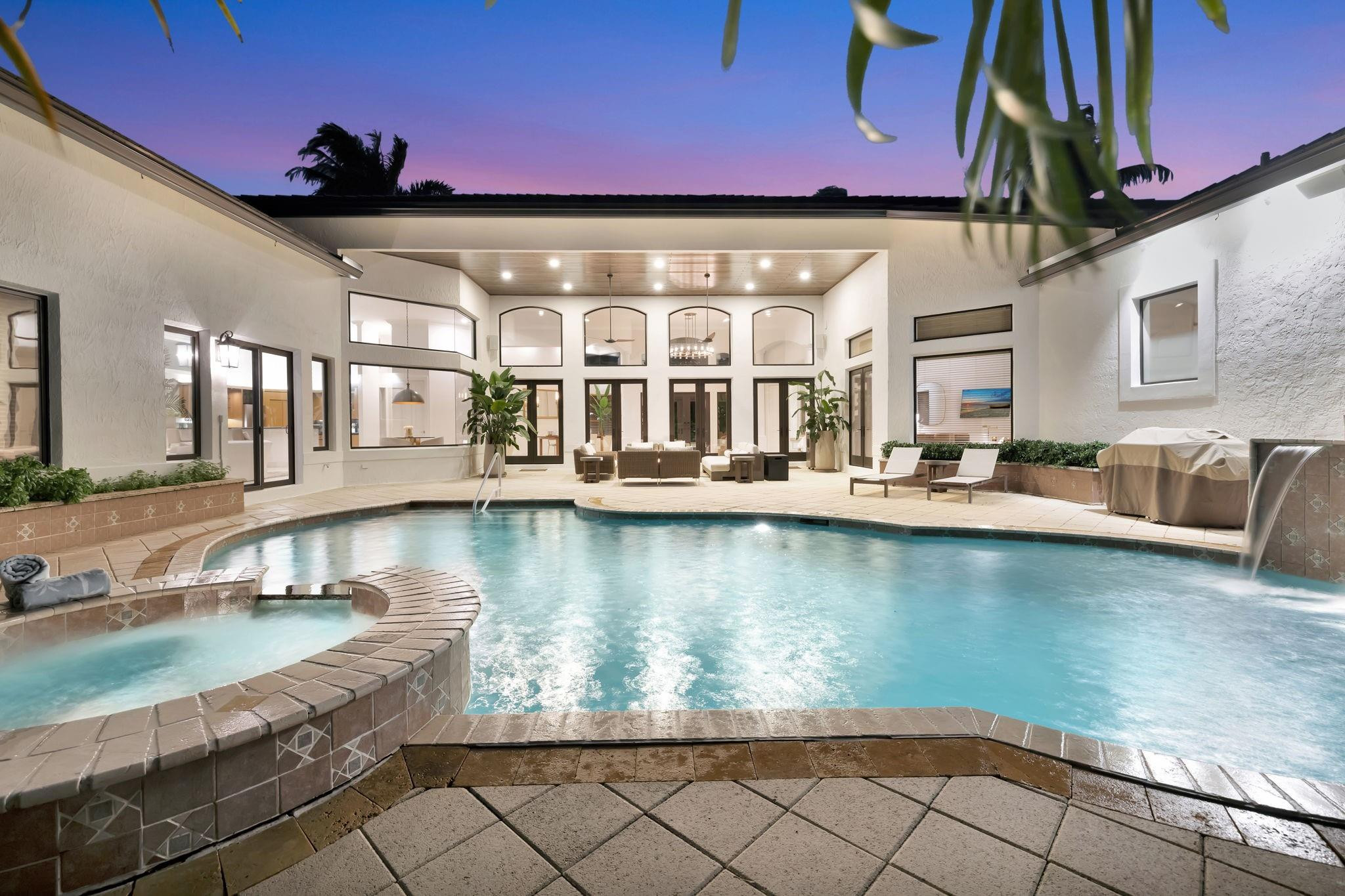 HARBOR BEACH - Residential