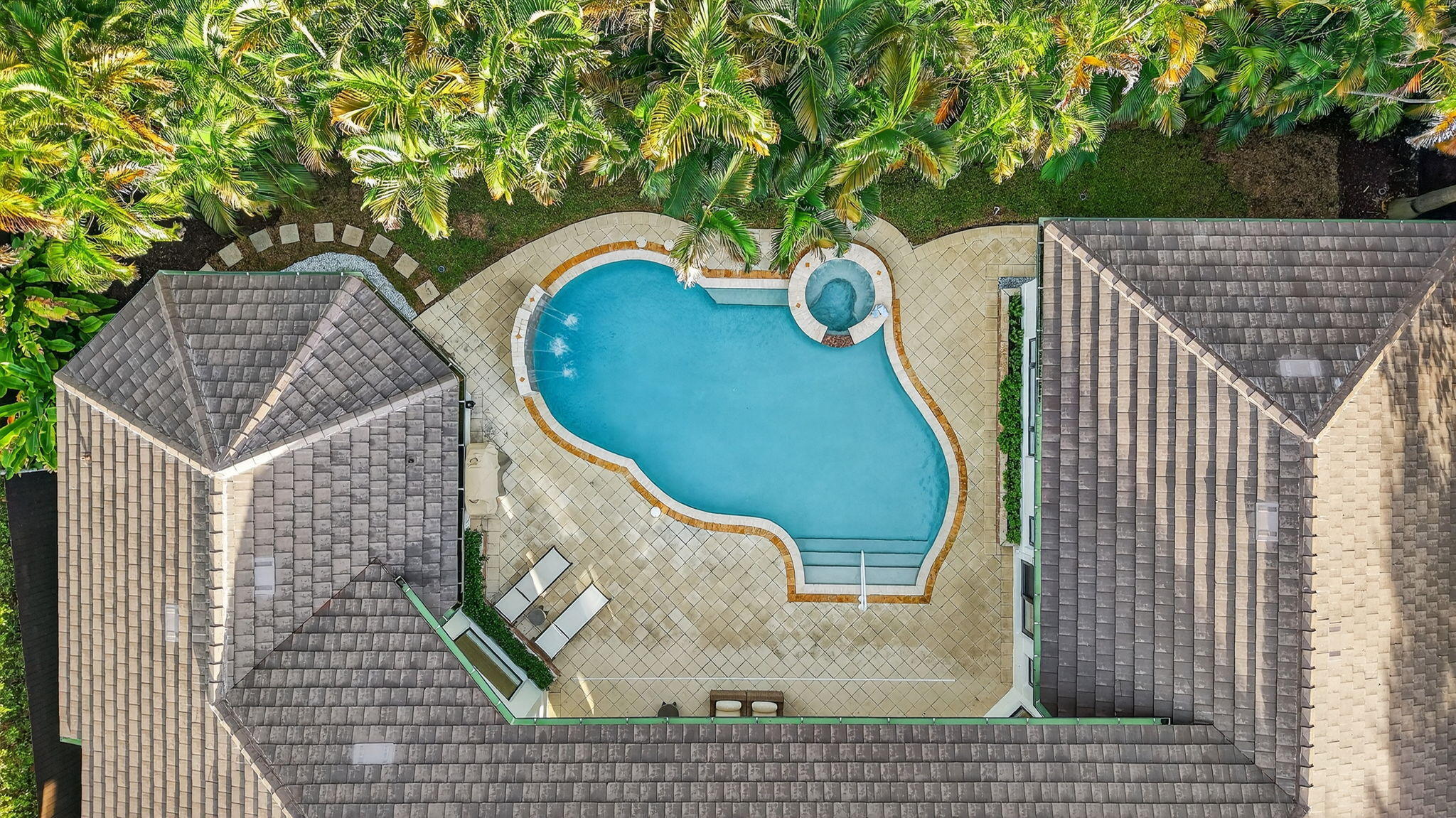 HARBOR BEACH - Residential