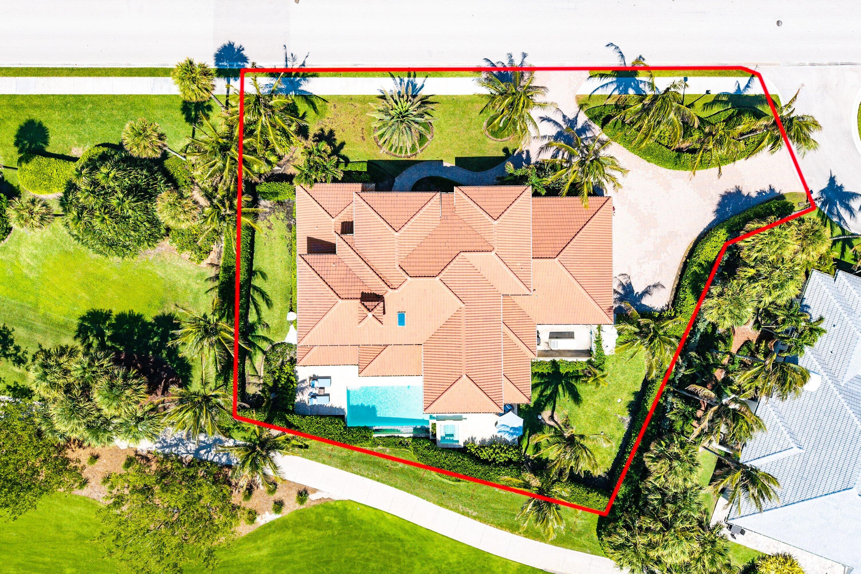 SAILFISH POINT - Residential