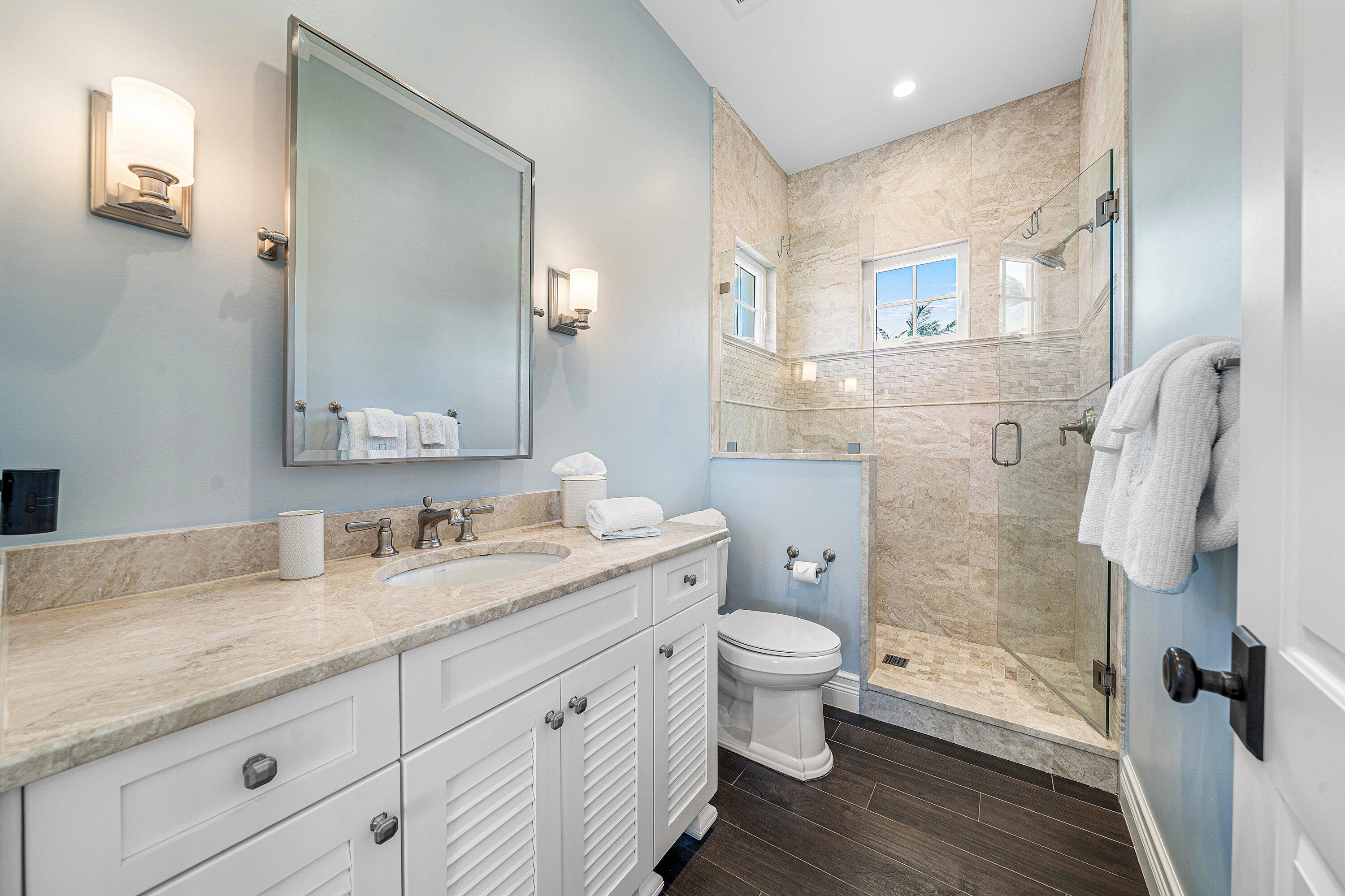 SAILFISH POINT - Residential