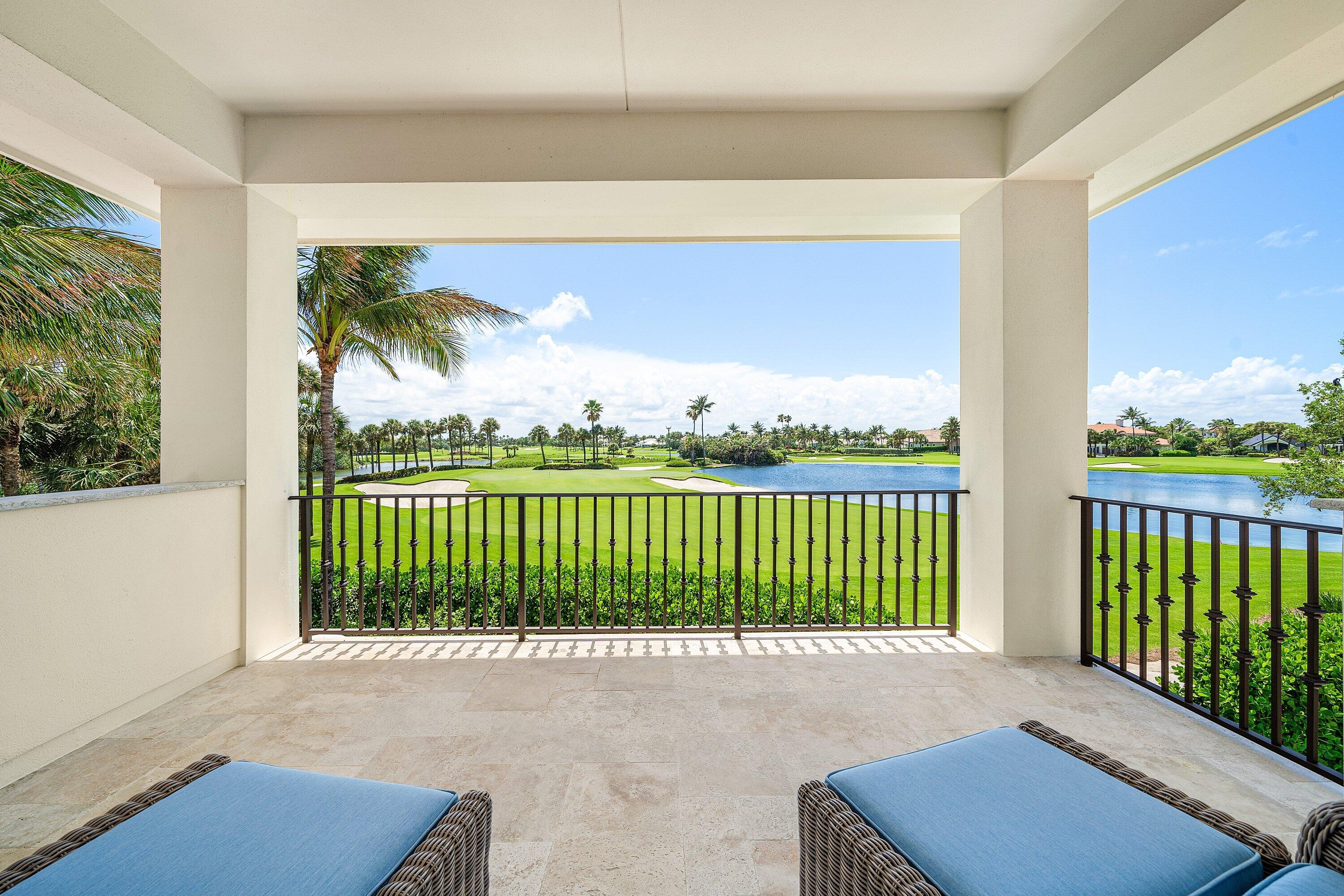 SAILFISH POINT - Residential