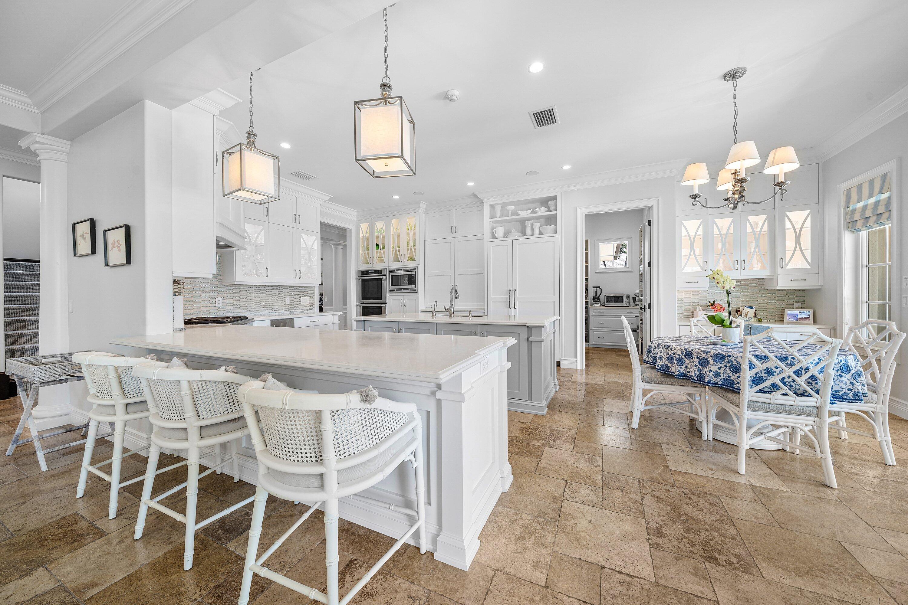 SAILFISH POINT - Residential