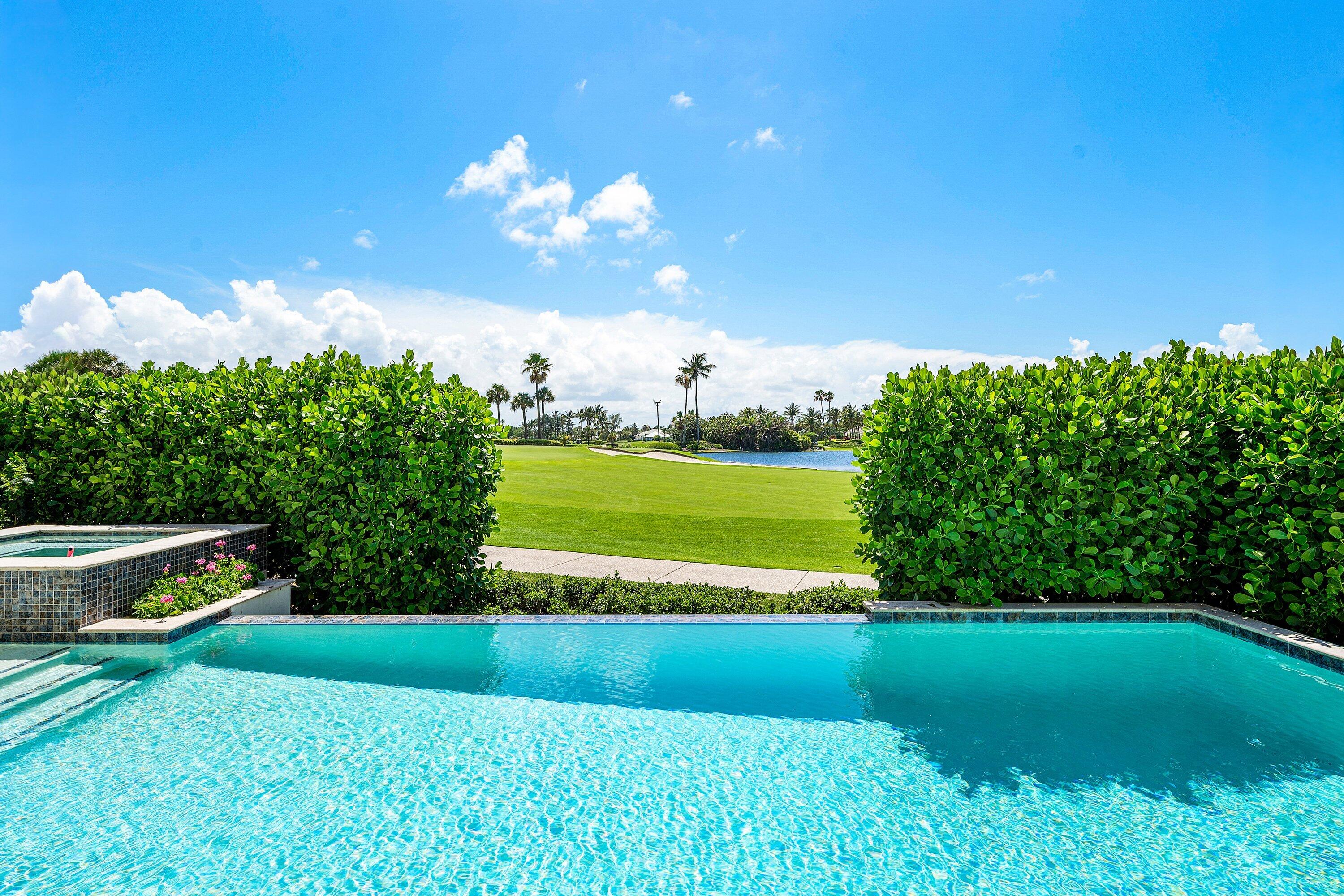 SAILFISH POINT - Residential