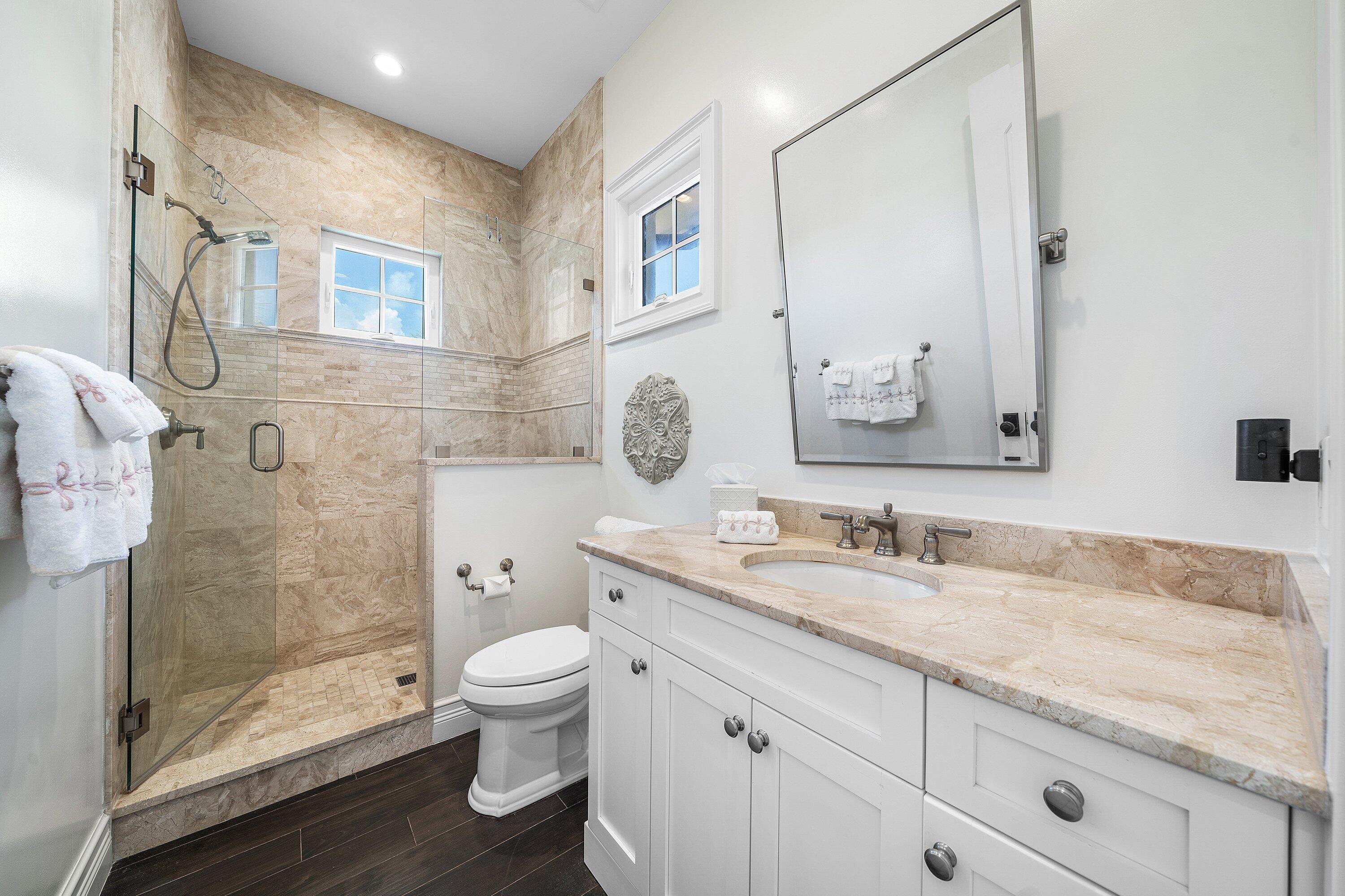 SAILFISH POINT - Residential
