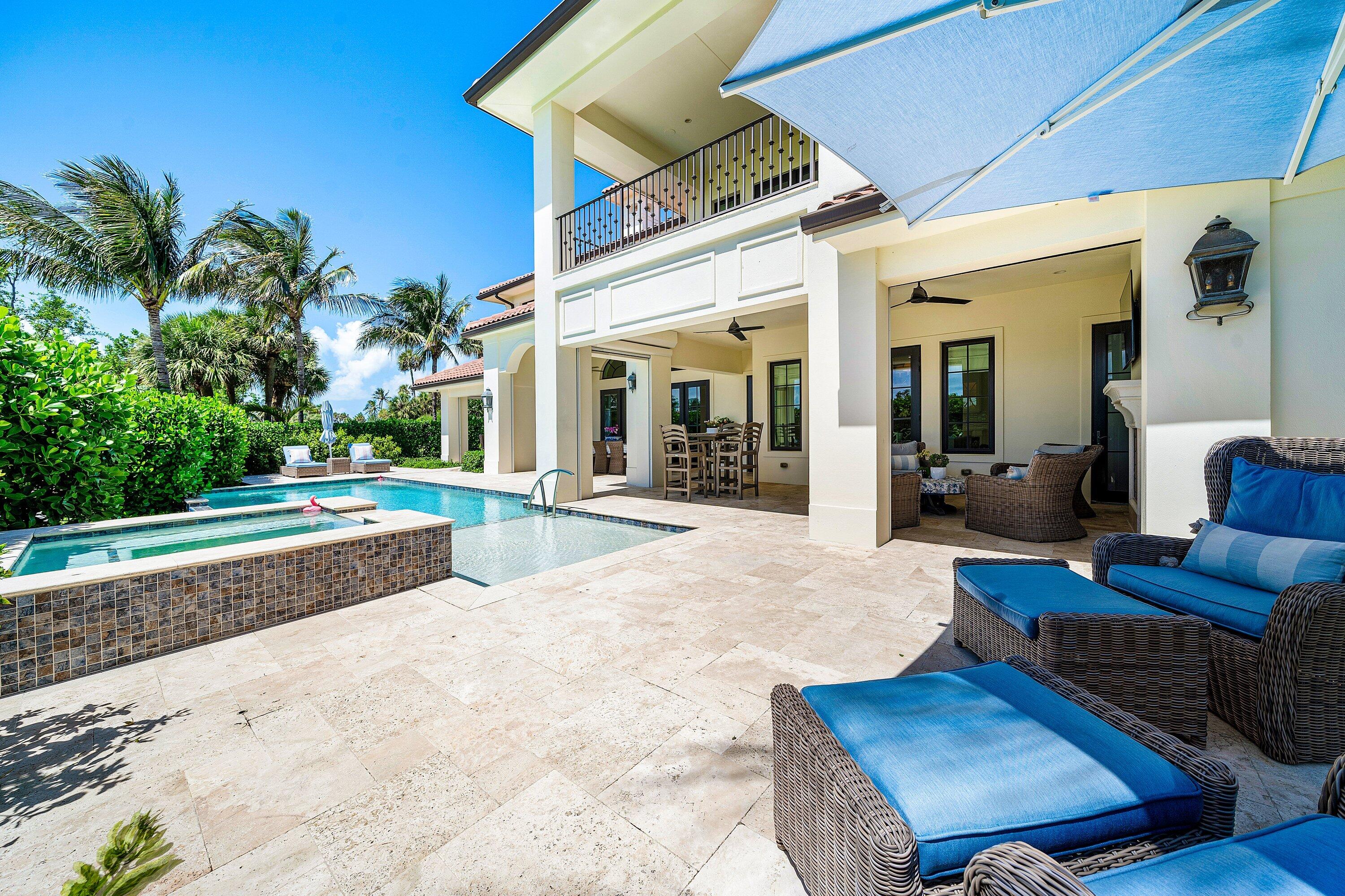 SAILFISH POINT - Residential