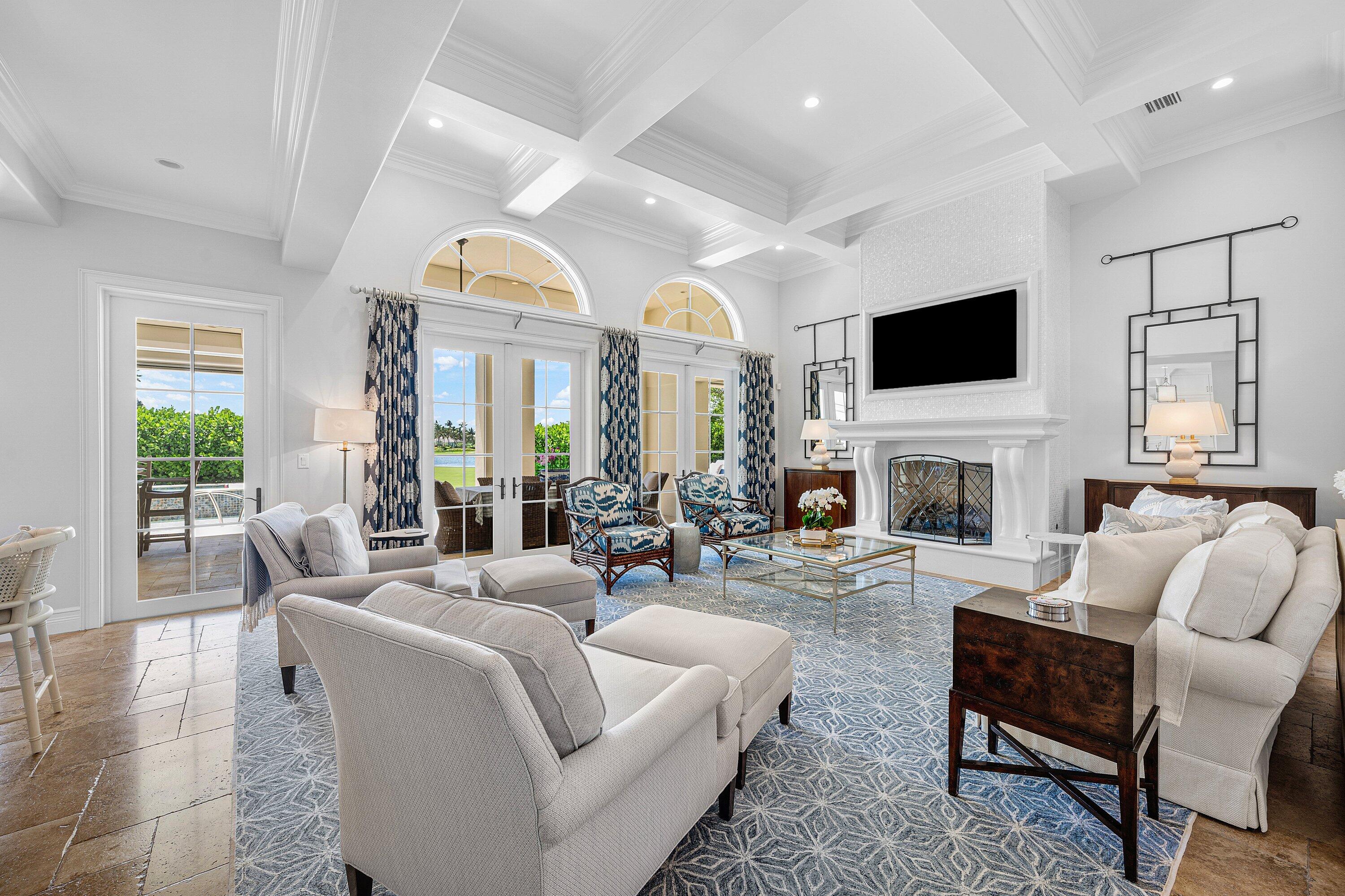 SAILFISH POINT - Residential