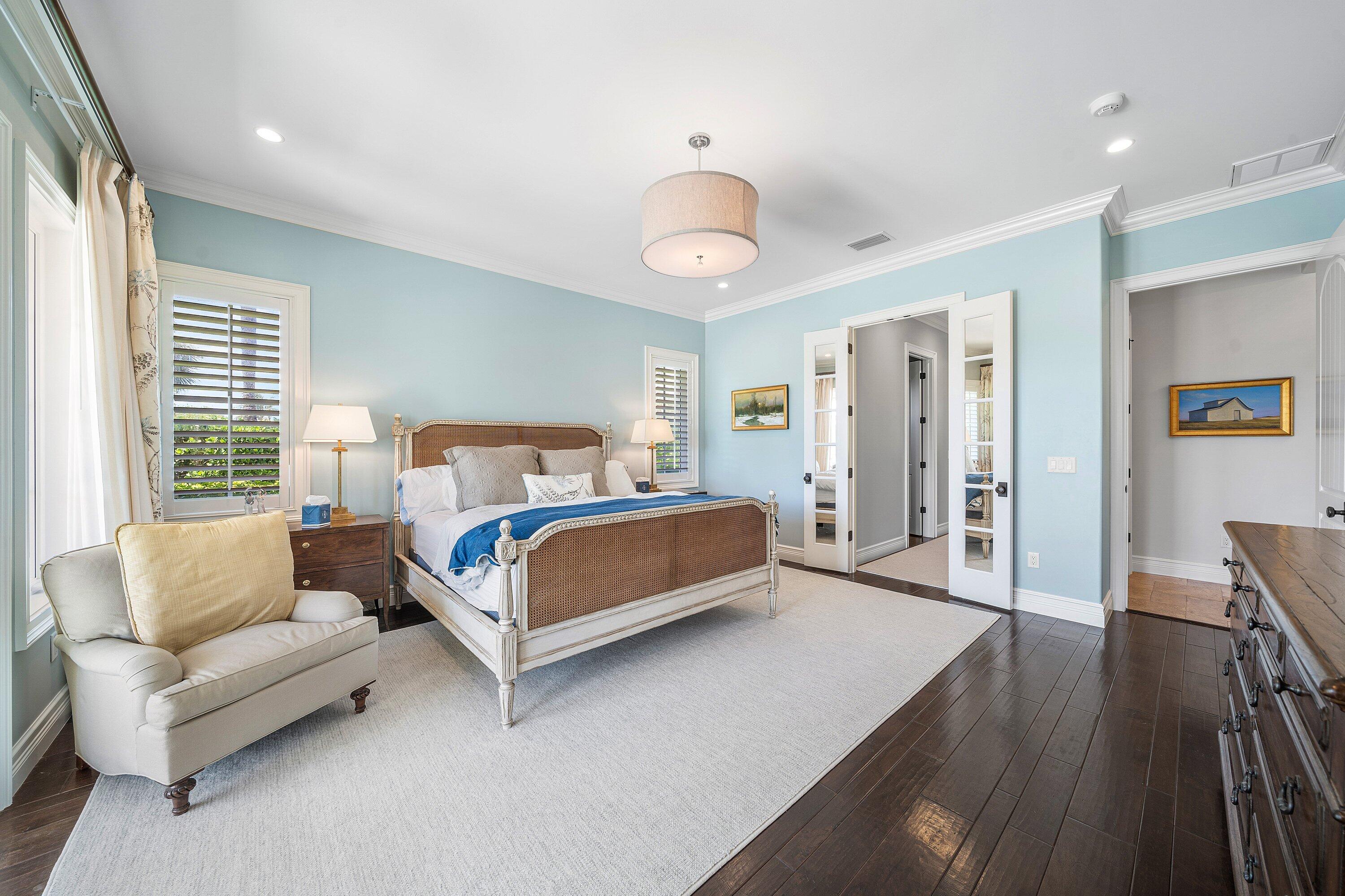 SAILFISH POINT - Residential