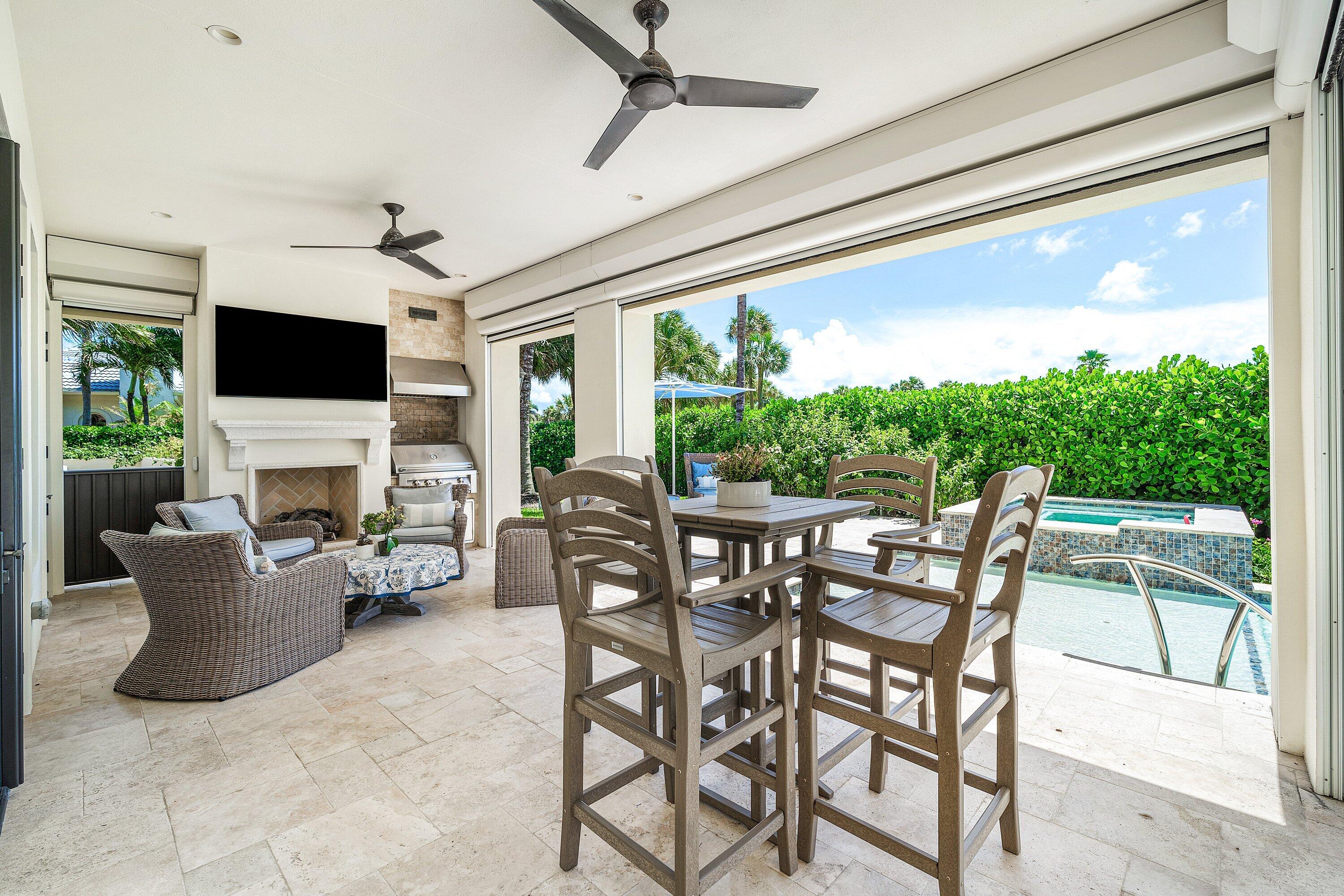SAILFISH POINT - Residential