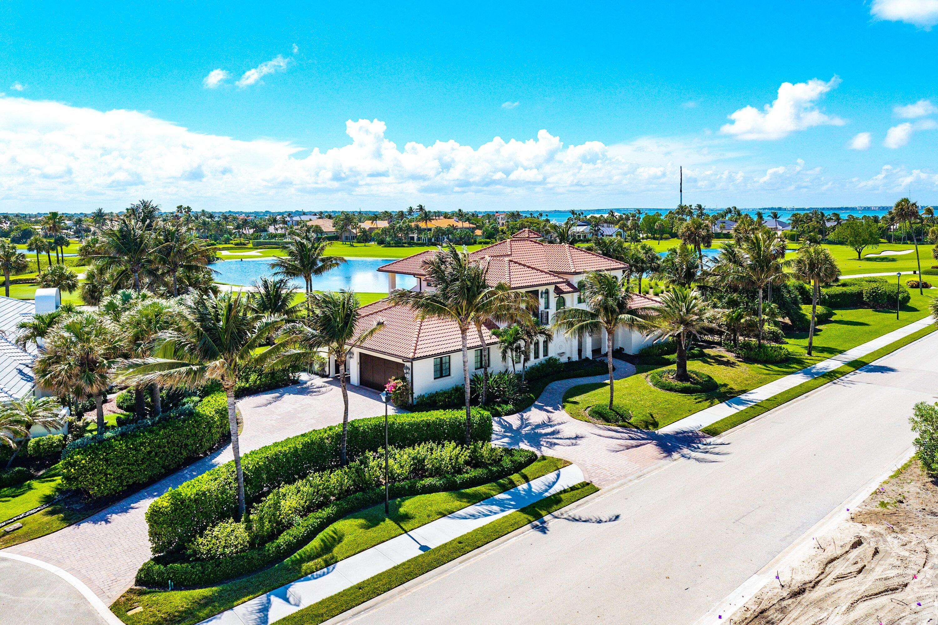 SAILFISH POINT - Residential