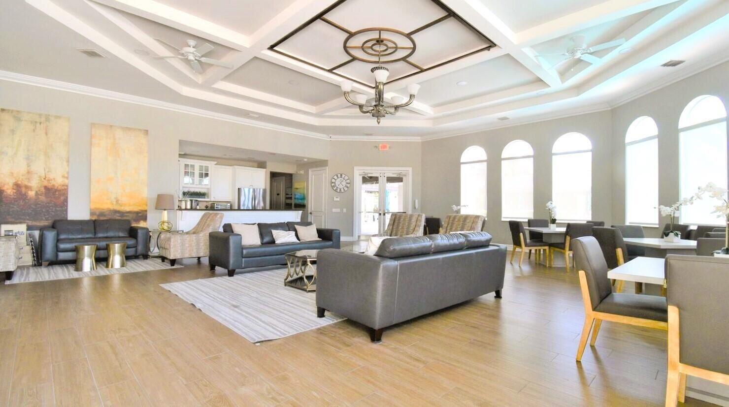 CAPELLA 1 - Residential Lease