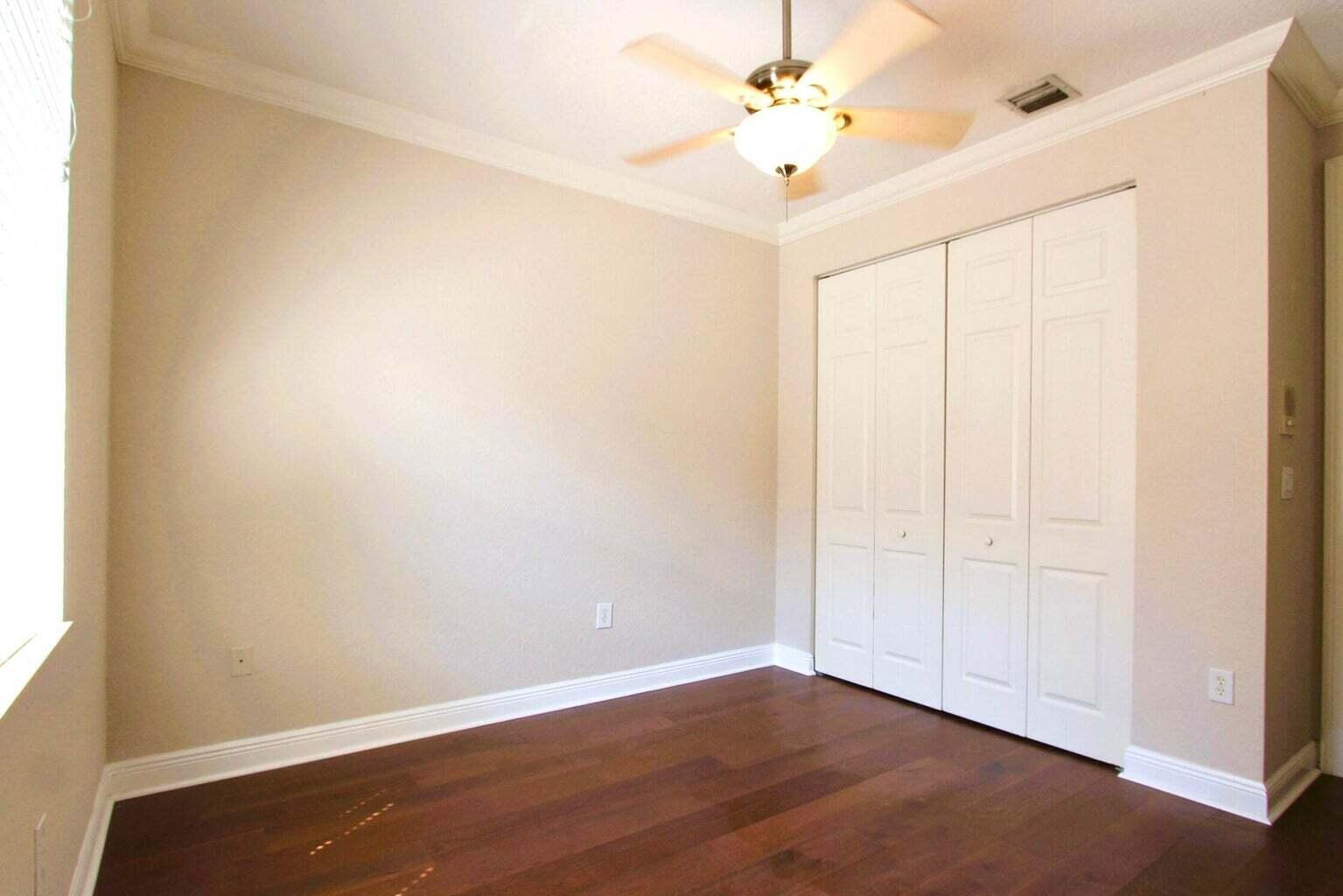 CAPELLA 1 - Residential Lease
