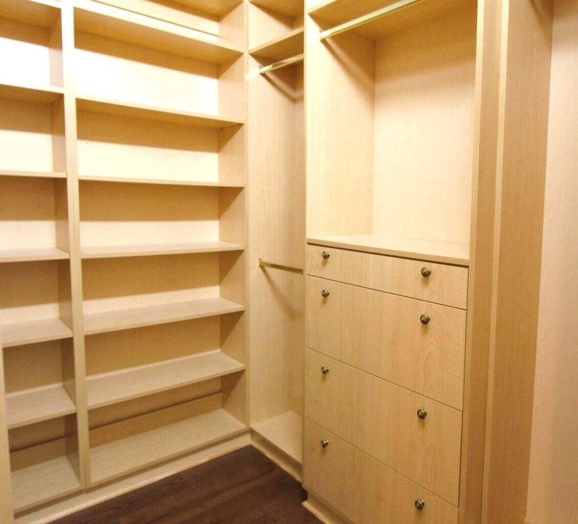CAPELLA 1 - Residential Lease
