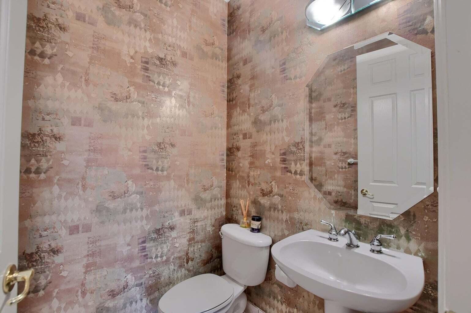 CAPELLA 1 - Residential Lease