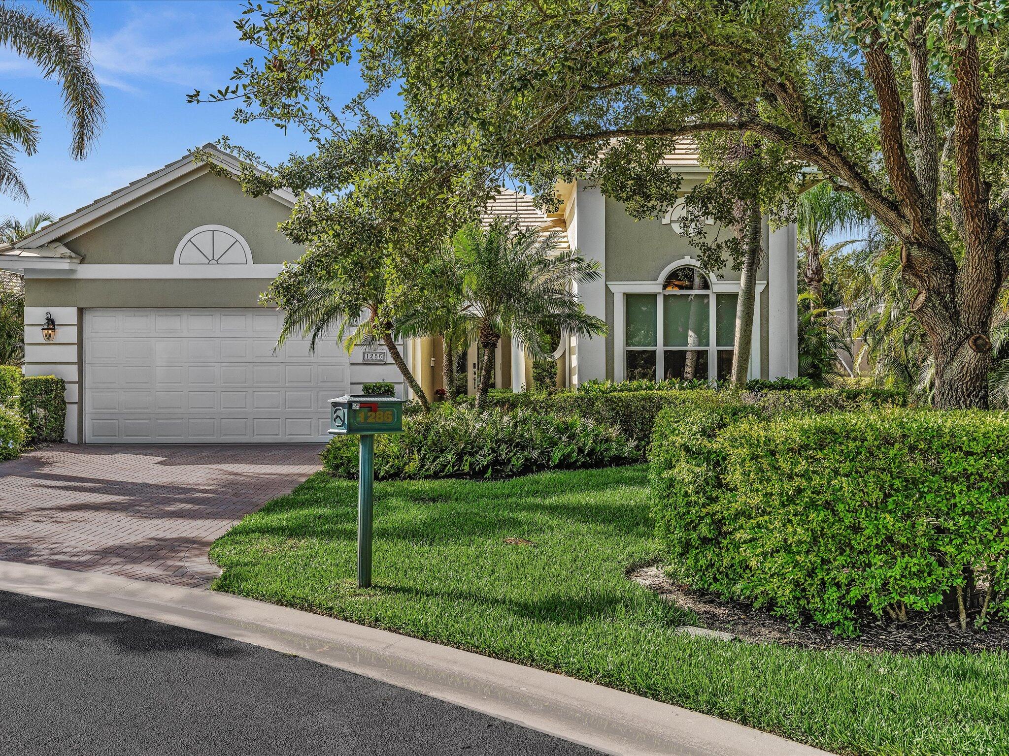 RIVERWIND PHASE ONE SUB - Residential Lease