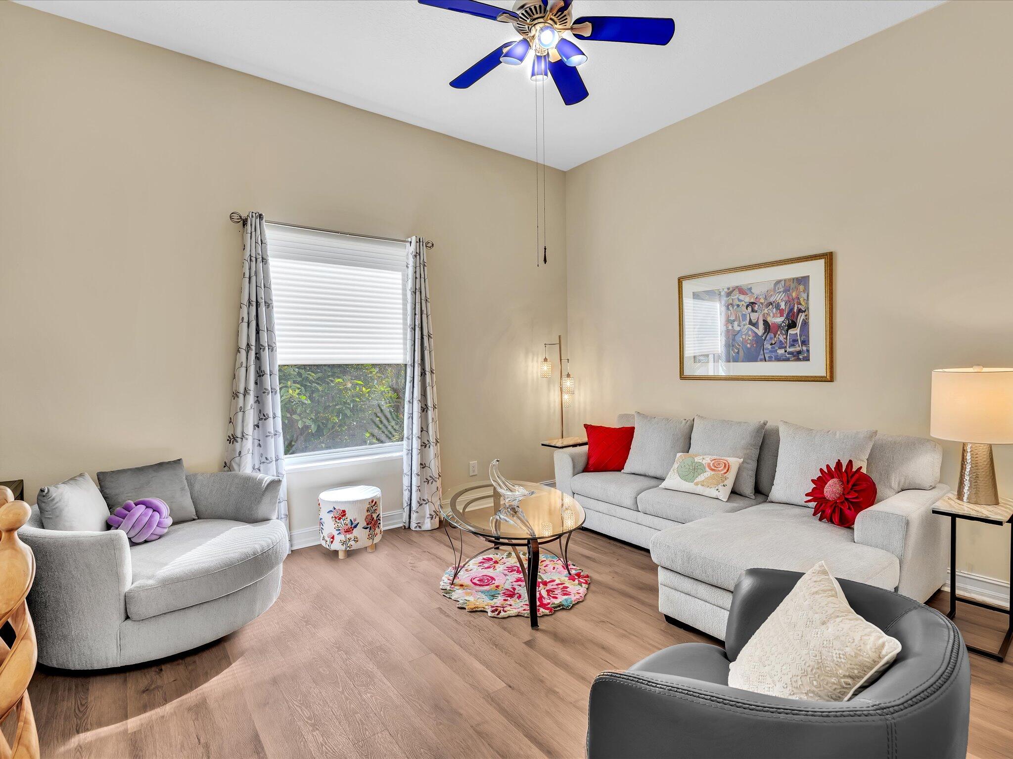 RIVERWIND PHASE ONE SUB - Residential Lease