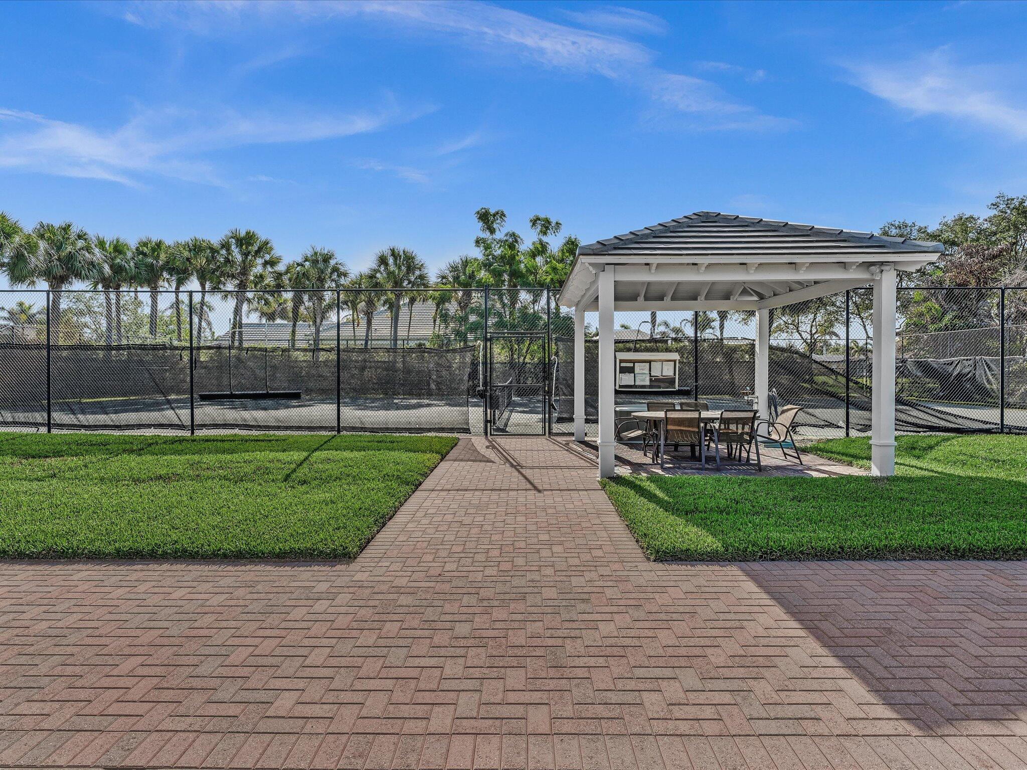 RIVERWIND PHASE ONE SUB - Residential Lease