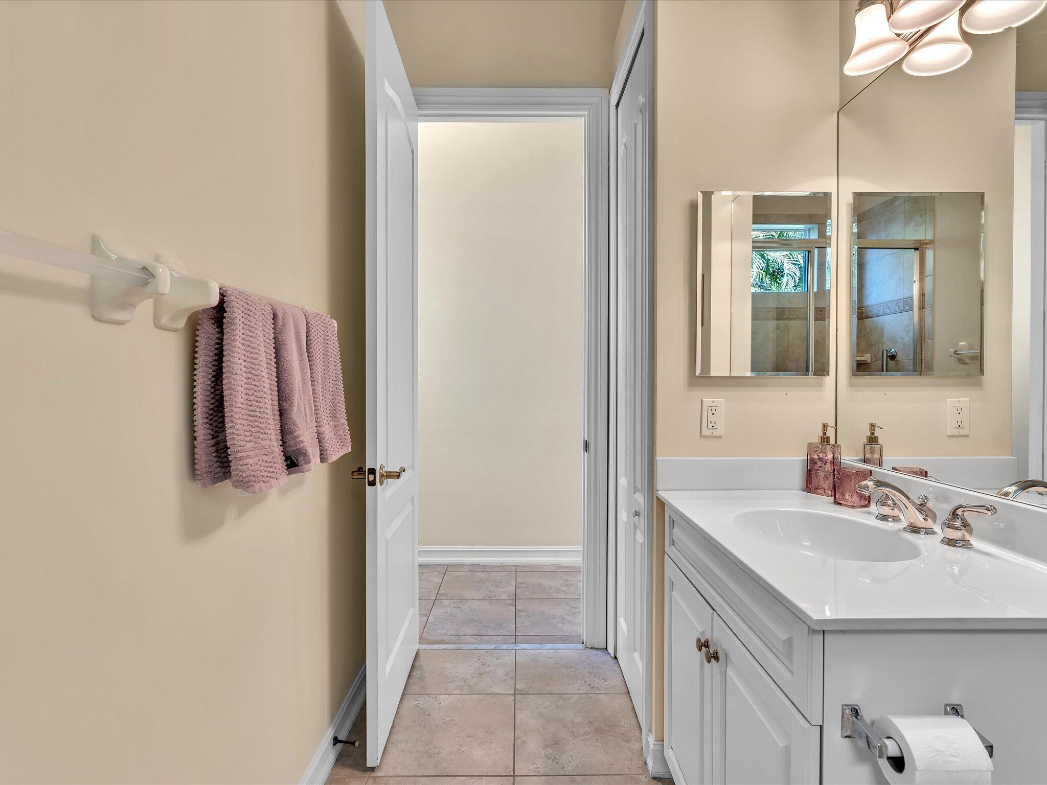 RIVERWIND PHASE ONE SUB - Residential Lease