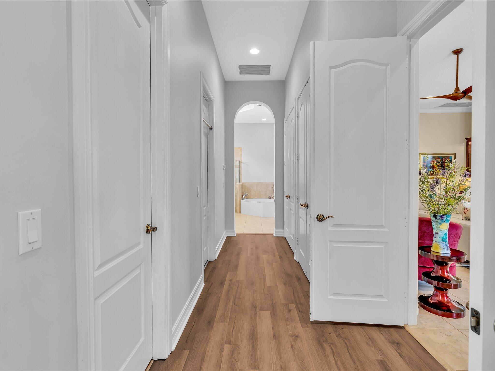 RIVERWIND PHASE ONE SUB - Residential Lease