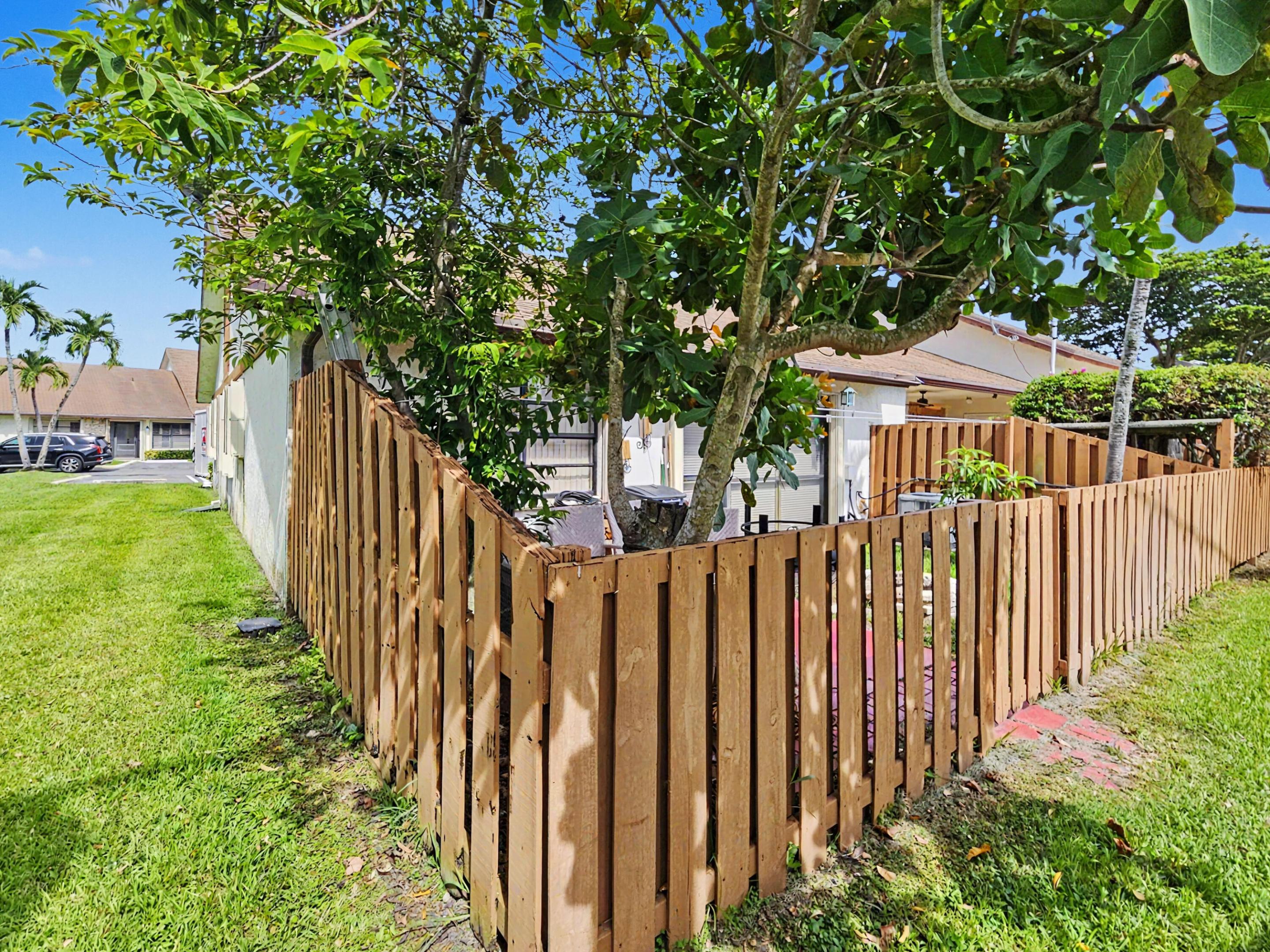 PARKSIDE GREEN - Residential