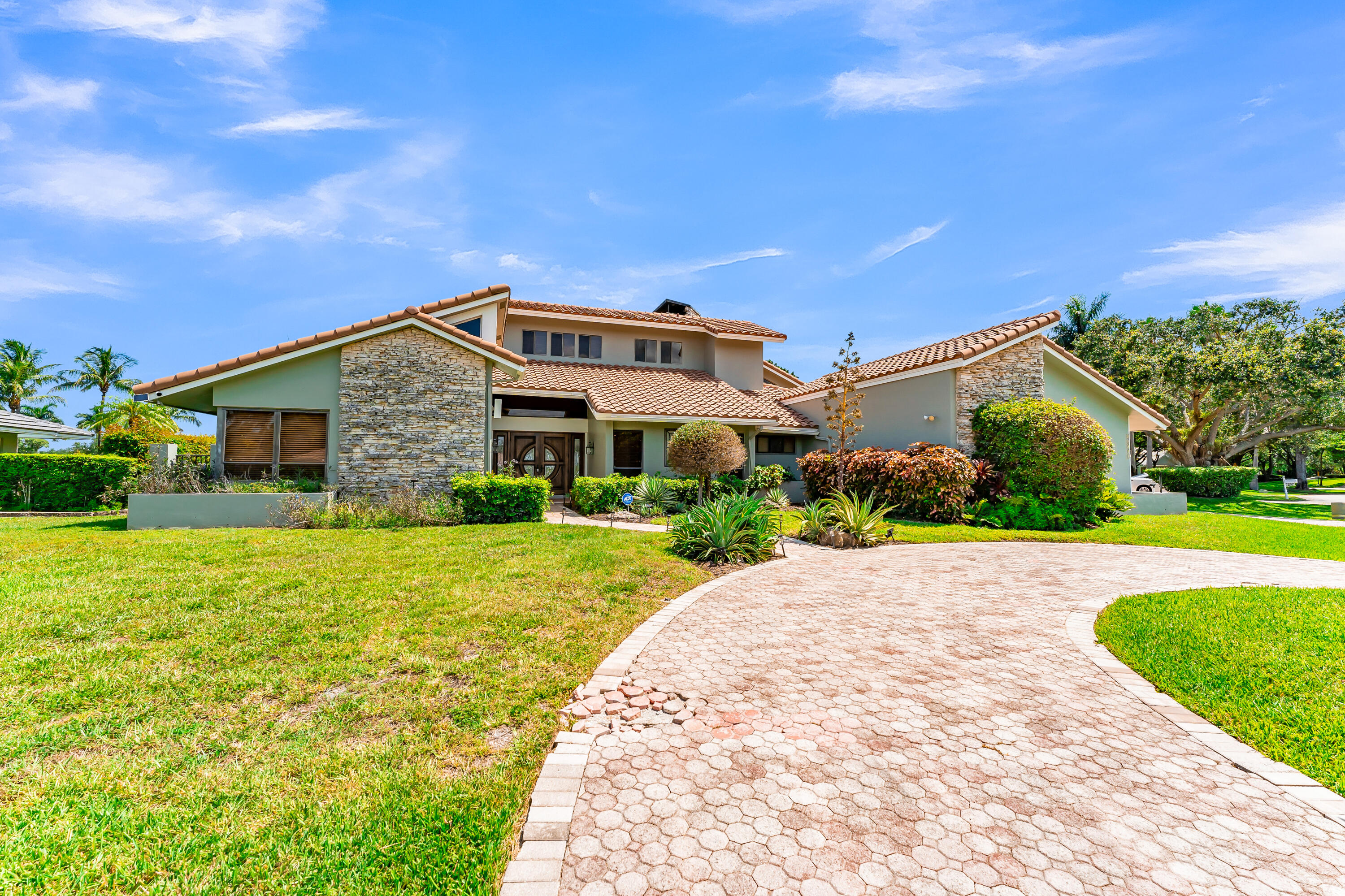 LAGO MAR COLONY-TWO - Residential