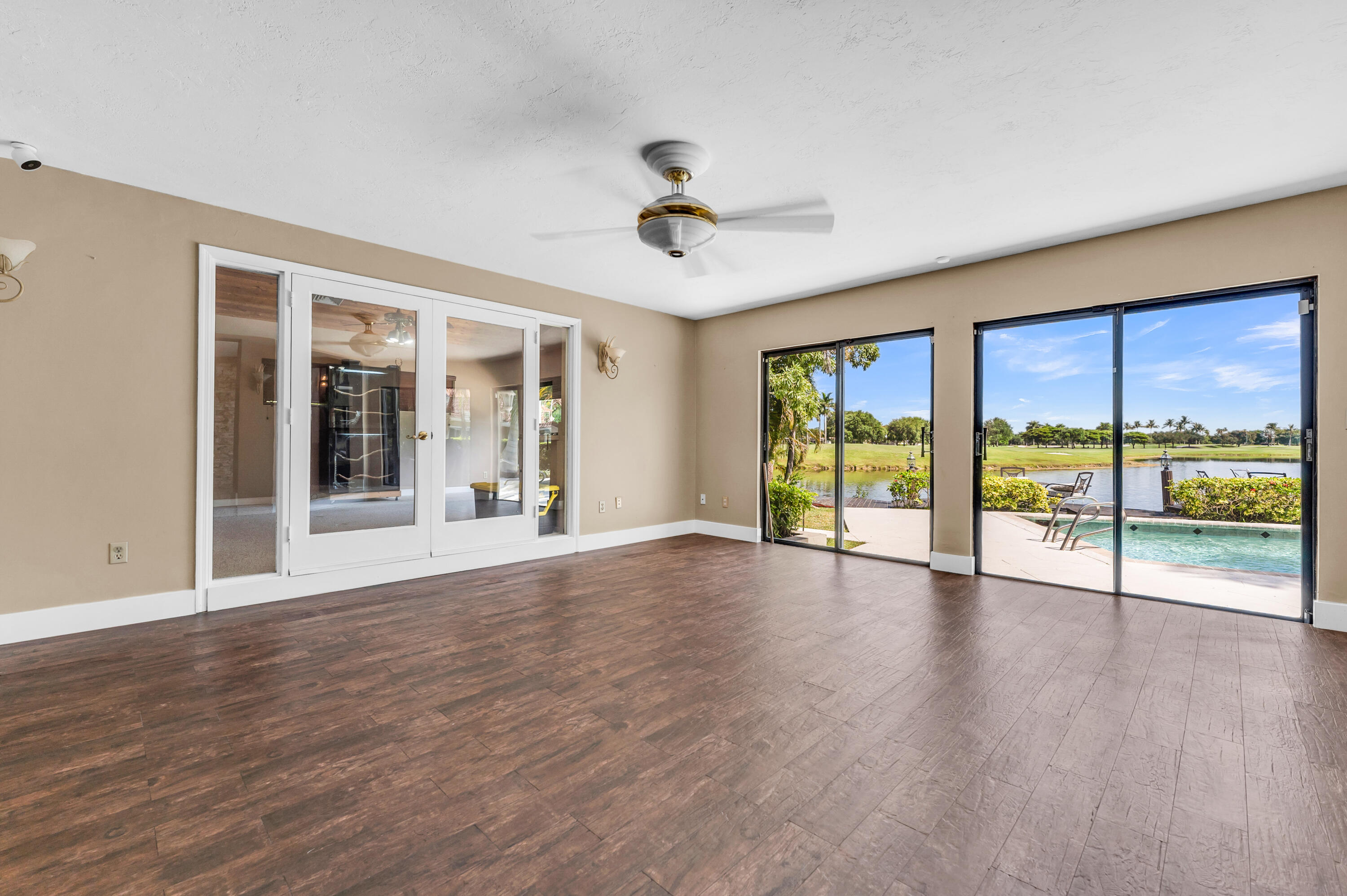 LAGO MAR COLONY-TWO - Residential