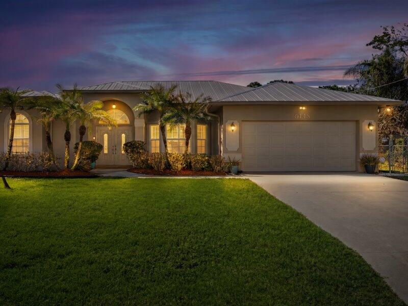 PORT ST LUCIE SECTION 44 - Residential
