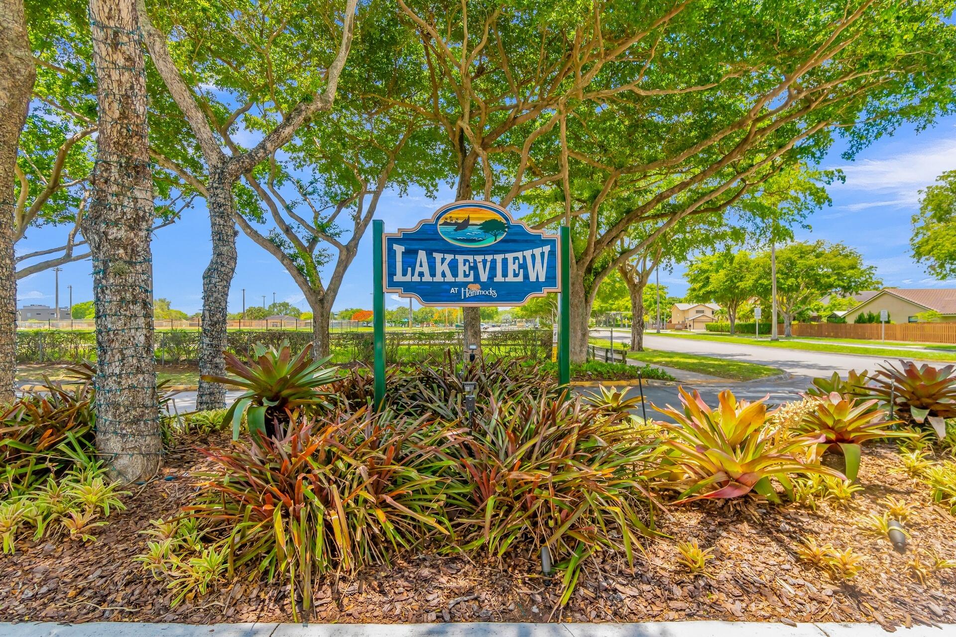 LAKEVIEW AT THE HAMMOCKS CONDO E - Residential
