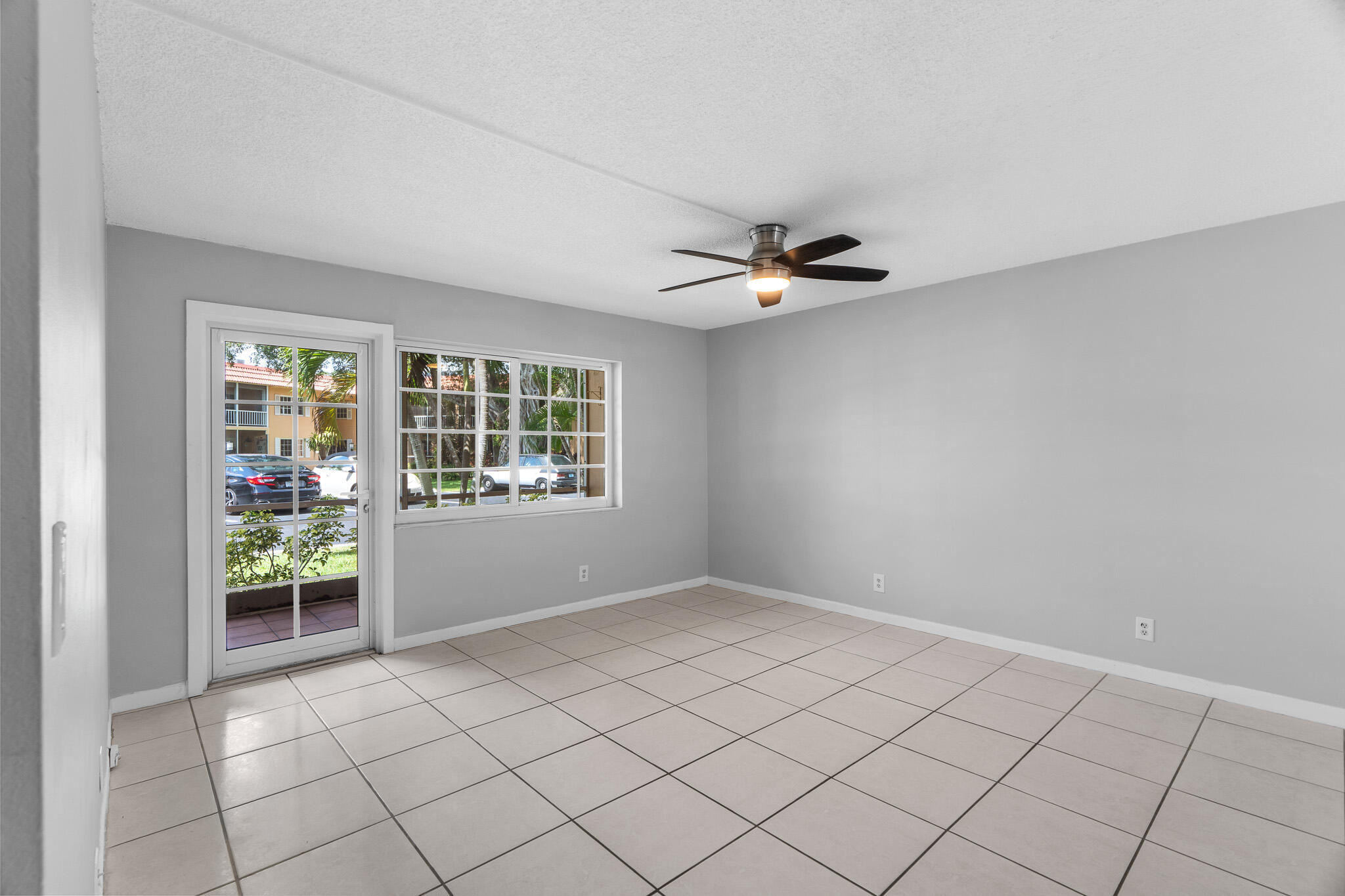 MANOR GROVE VILLAGE FOUR CONDO - Residential