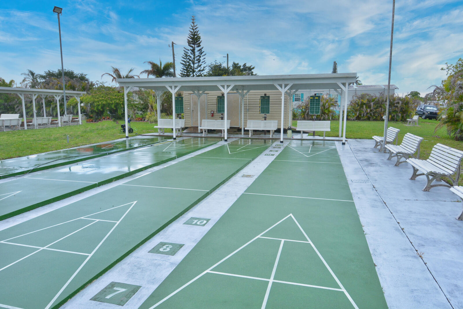 RIDGEWAY - Residential