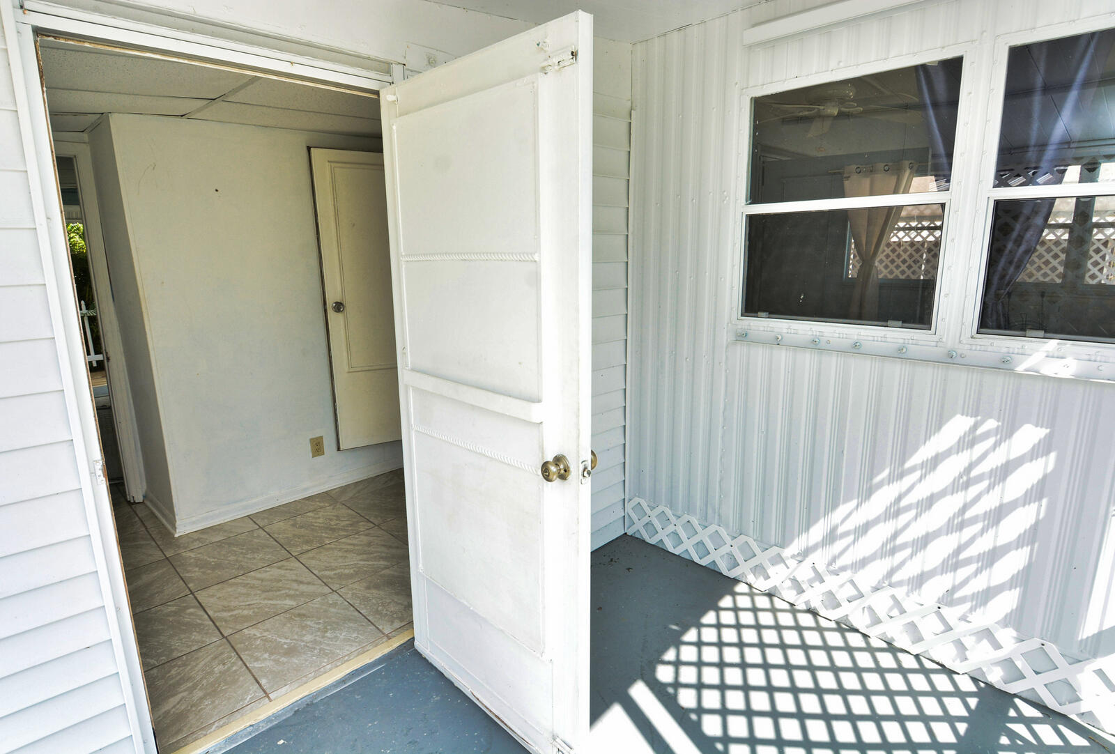 RIDGEWAY - Residential