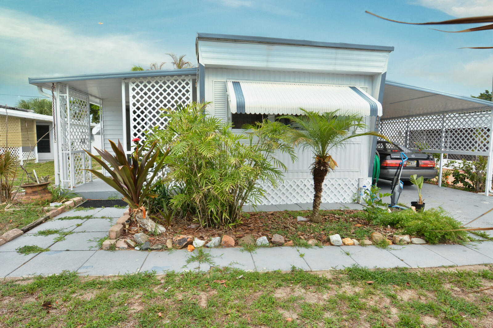 RIDGEWAY - Residential
