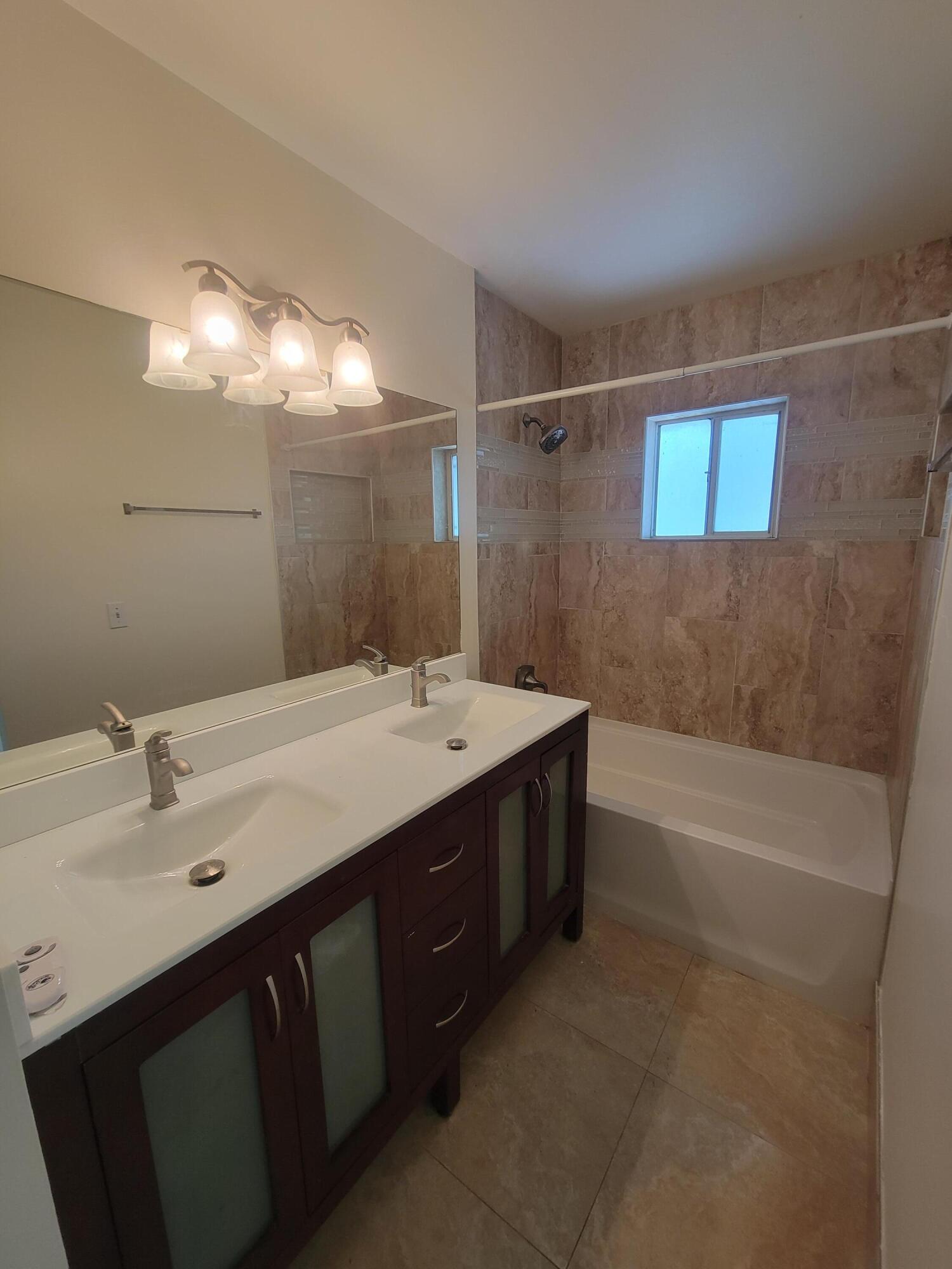 CROSS CREEK TOWNHOMES PLAT - Residential Lease