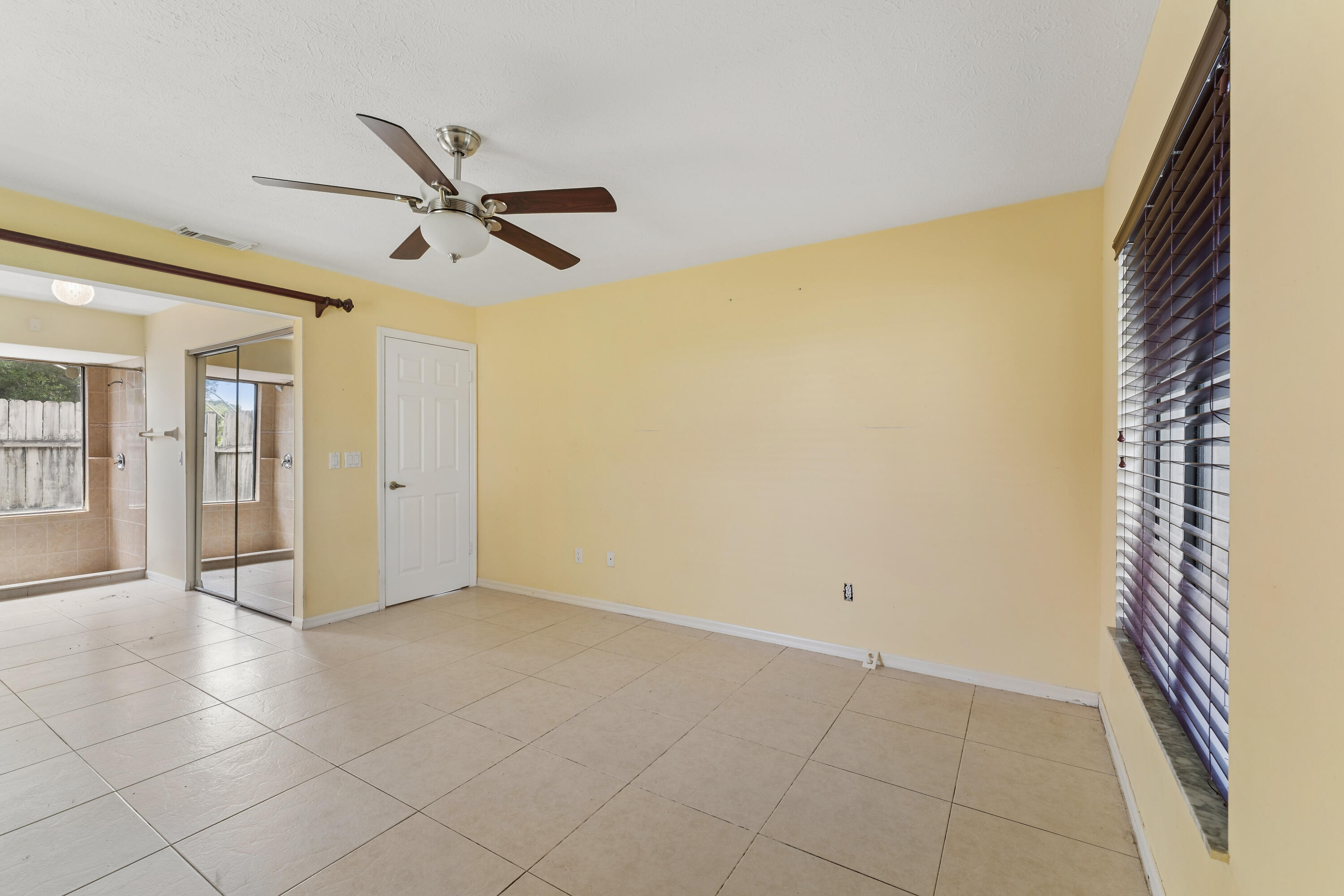 PORT ST LUCIE SECTION 20 - Residential