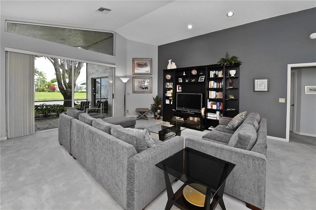 HAMPTON FAIRWAYS 1 - Residential
