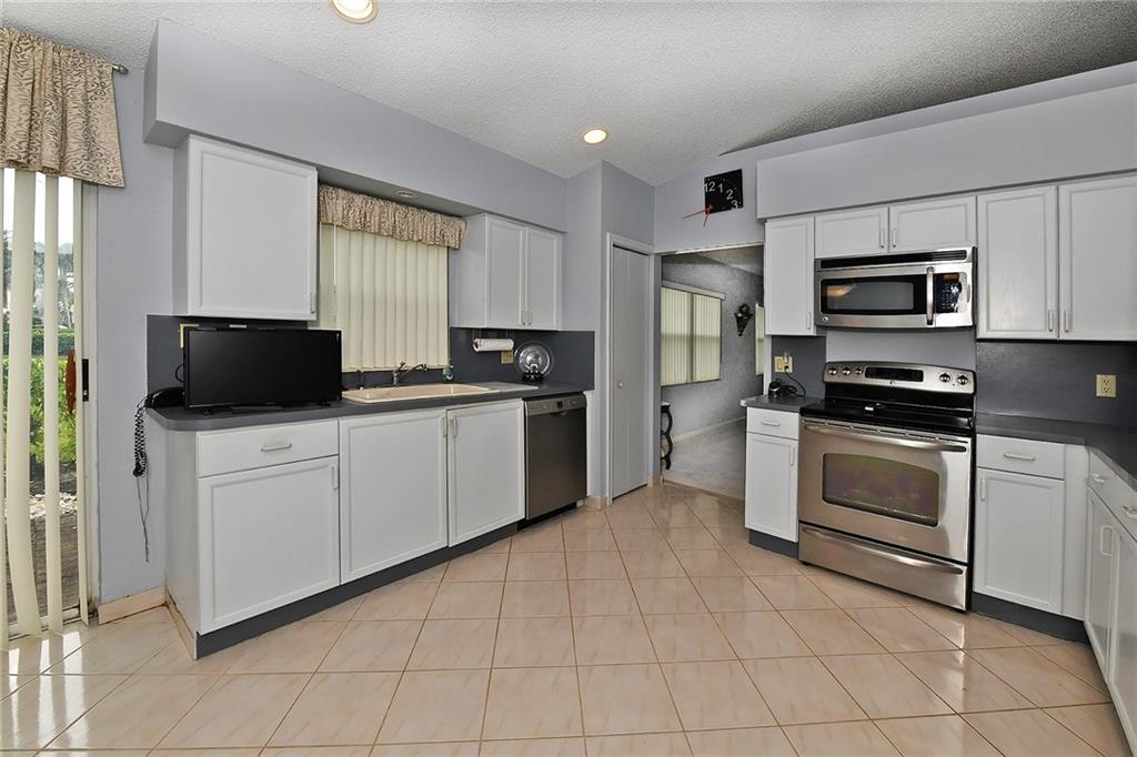 HAMPTON FAIRWAYS 1 - Residential