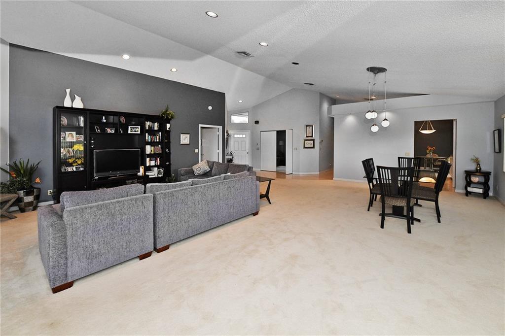 HAMPTON FAIRWAYS 1 - Residential