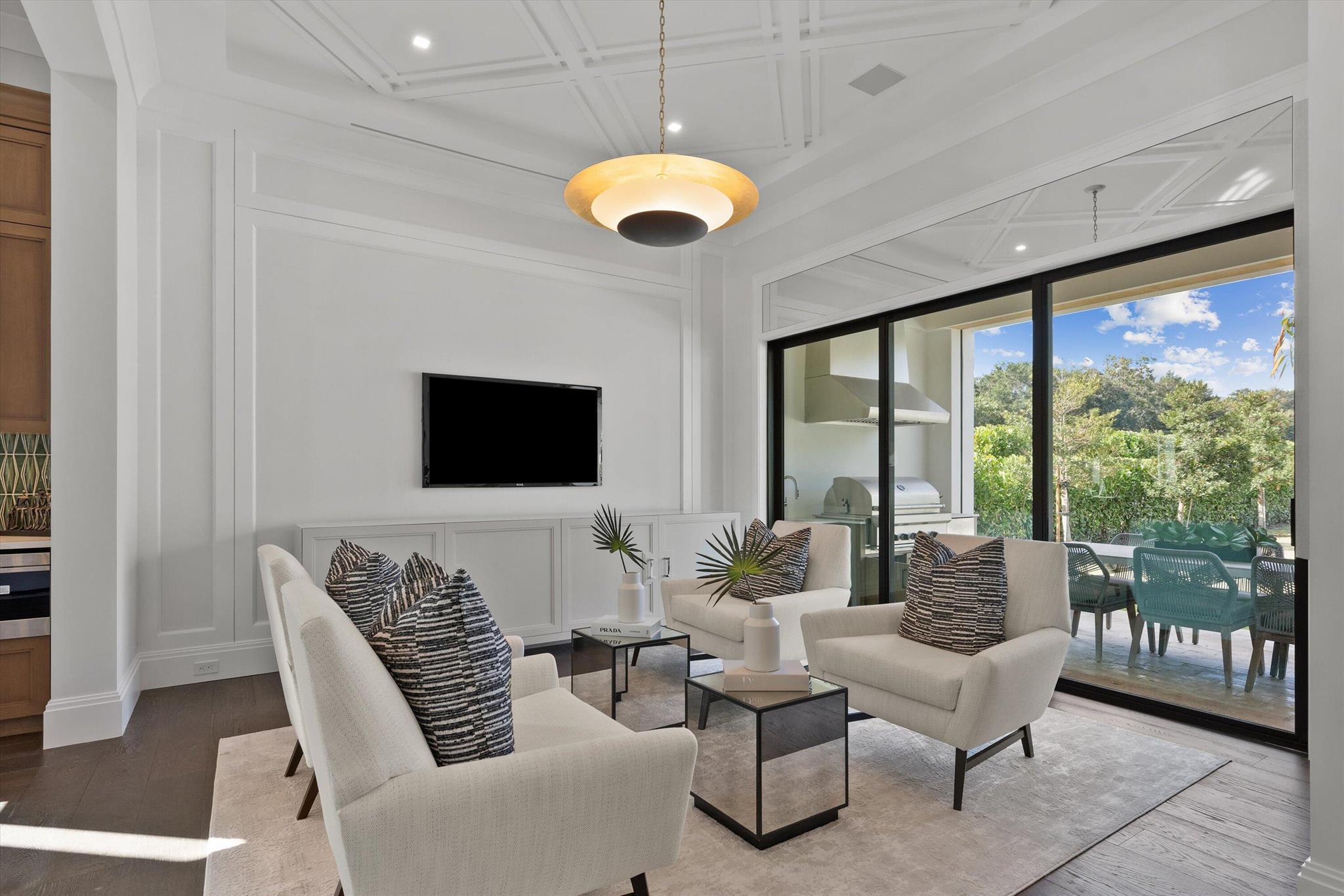 BLUE CYPRESS REPL AT PALM BEACH POLO & COUNTRY CLU - Residential