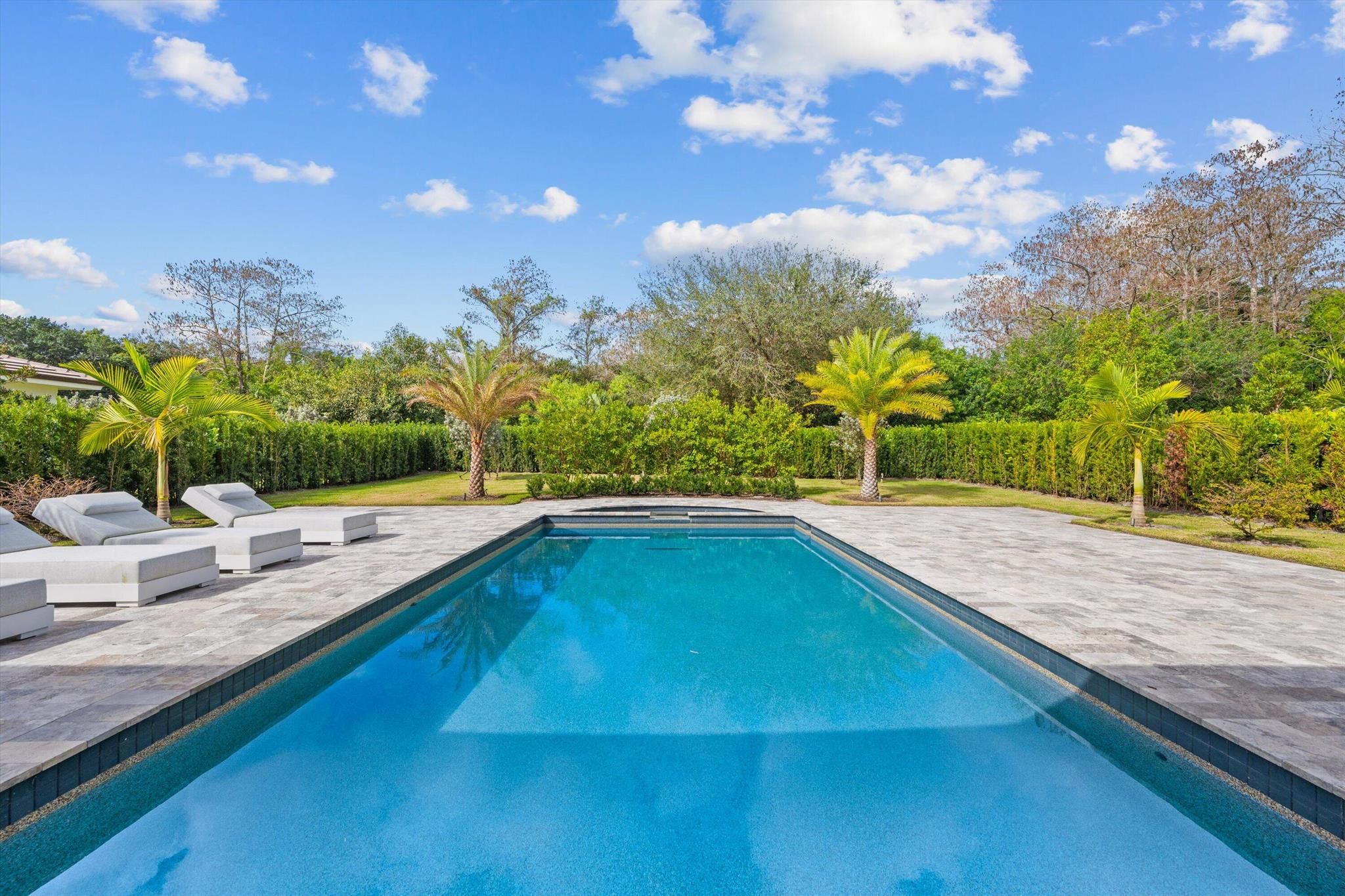 BLUE CYPRESS REPL AT PALM BEACH POLO & COUNTRY CLU - Residential