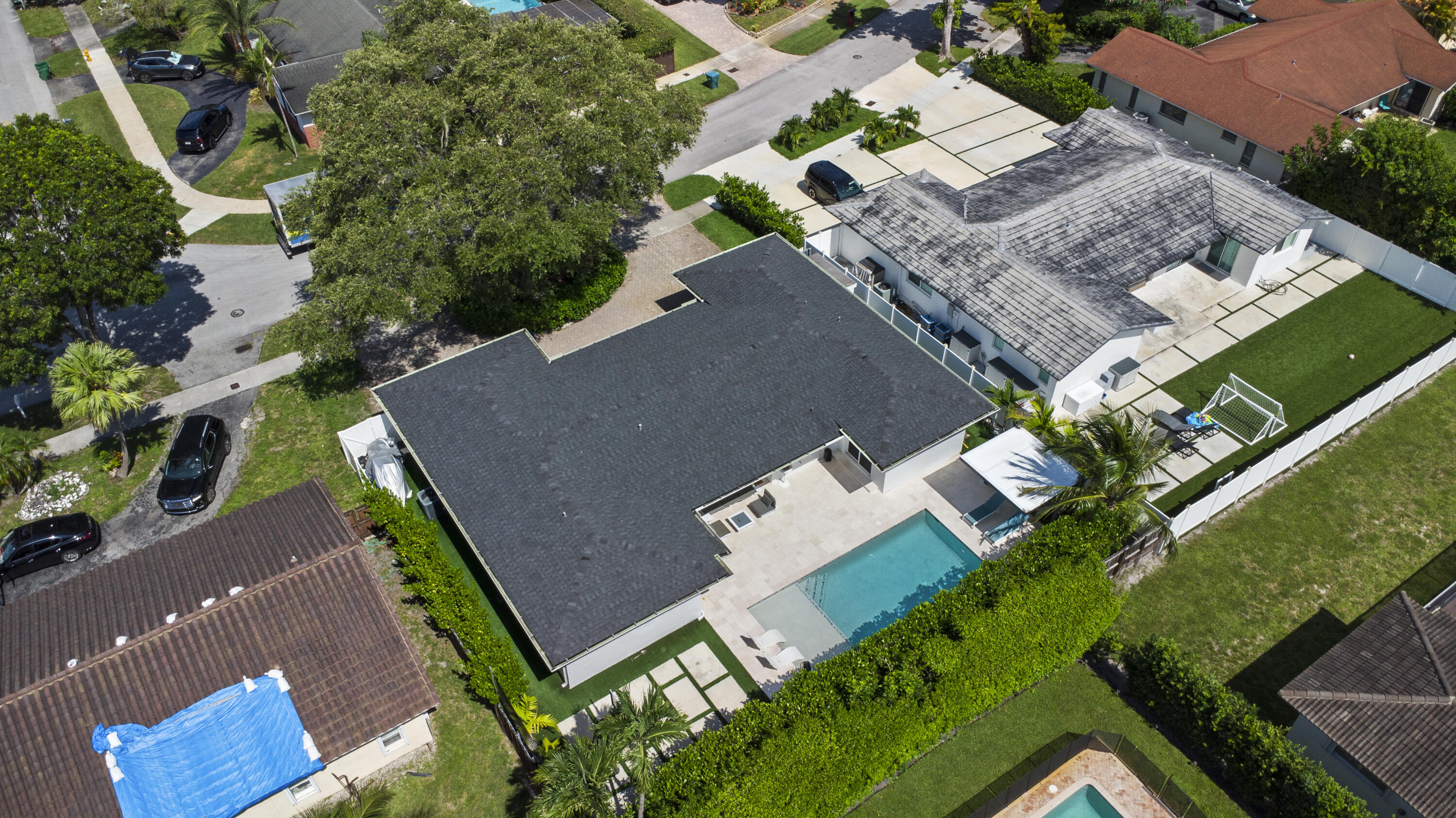 HIGHLAND GARDENS 3RD ADDN - Residential Lease