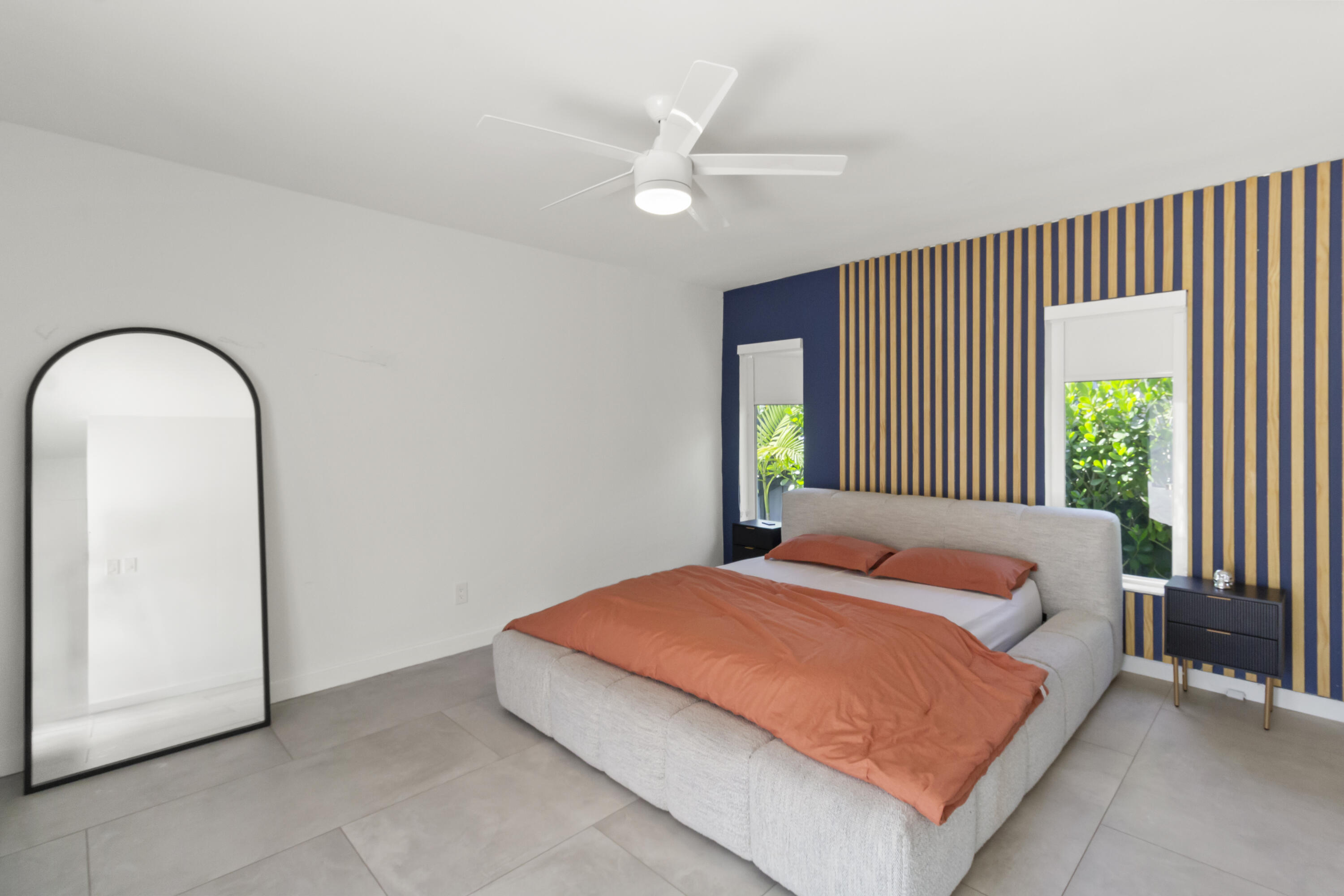 HIGHLAND GARDENS 3RD ADDN - Residential Lease