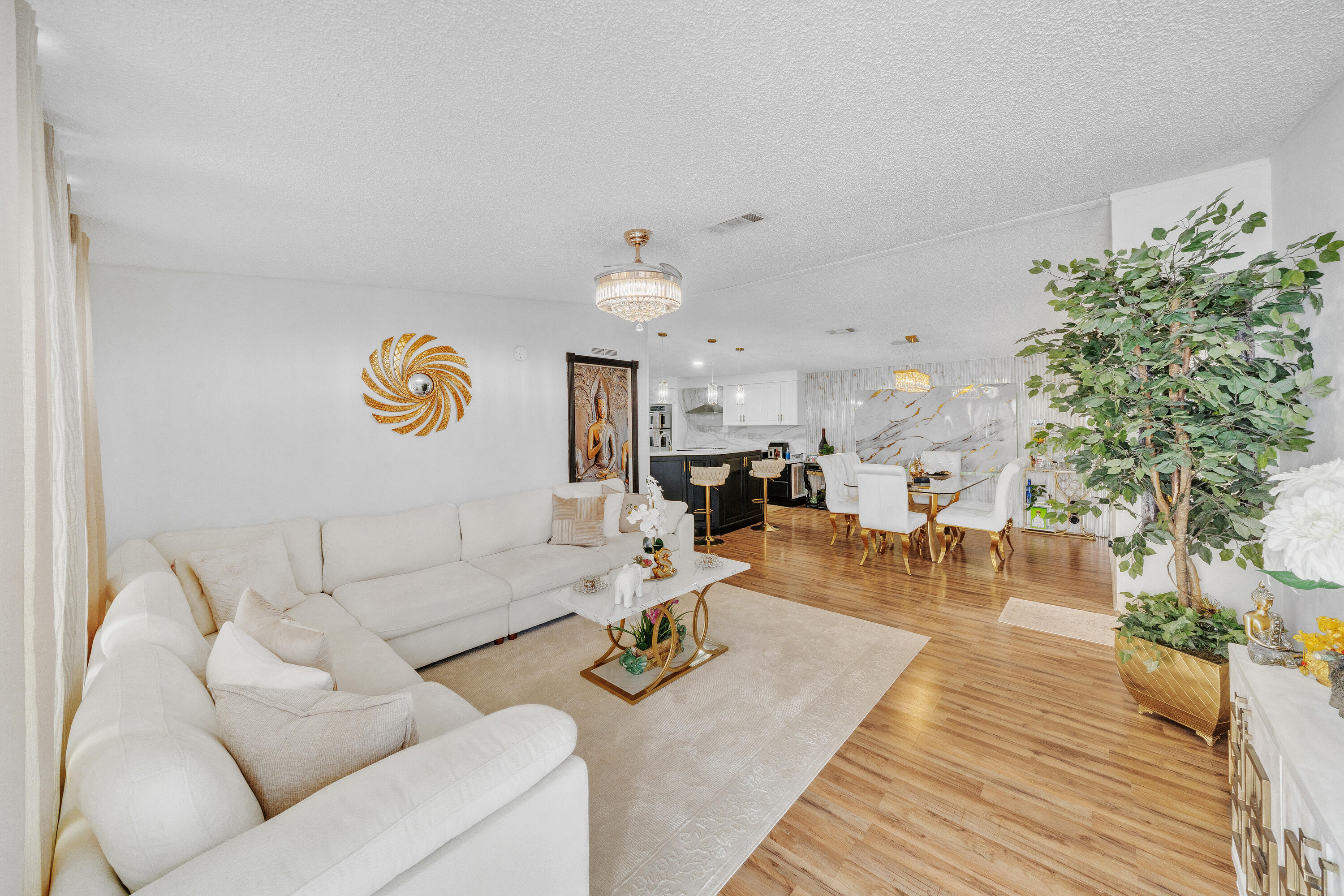 Palm Beach Plantation - Residential