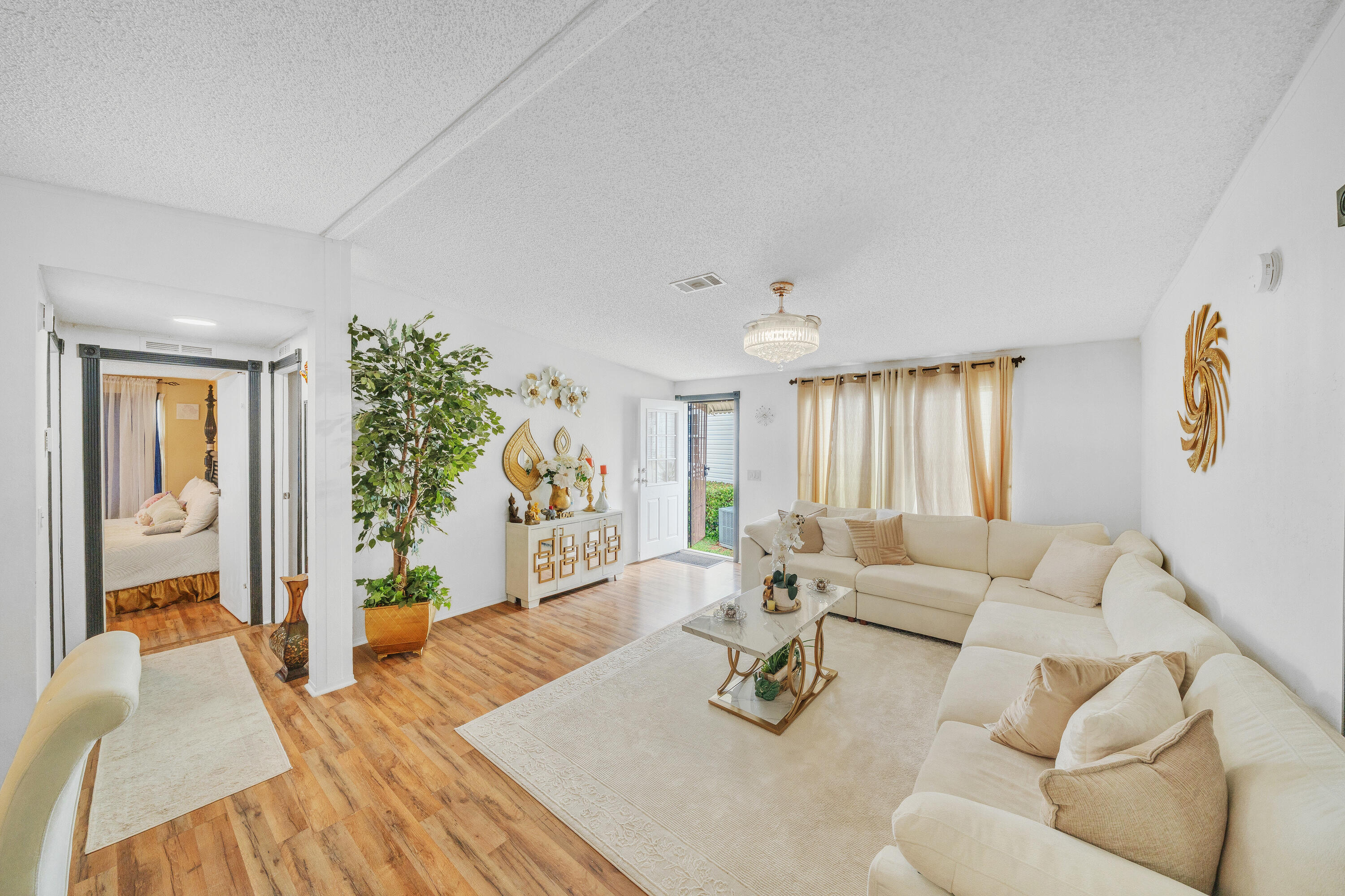 Palm Beach Plantation - Residential