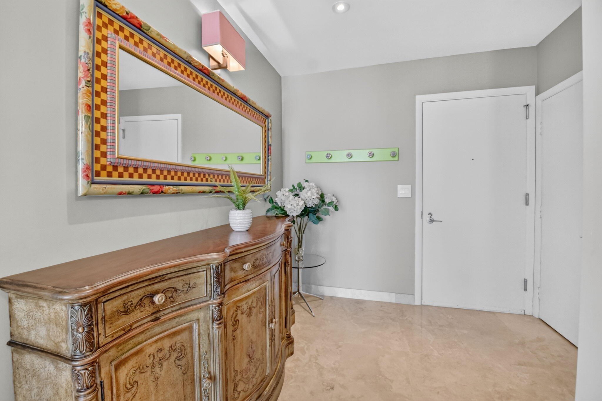 CITYPLACE SOUTH TOWER CONDO - Residential